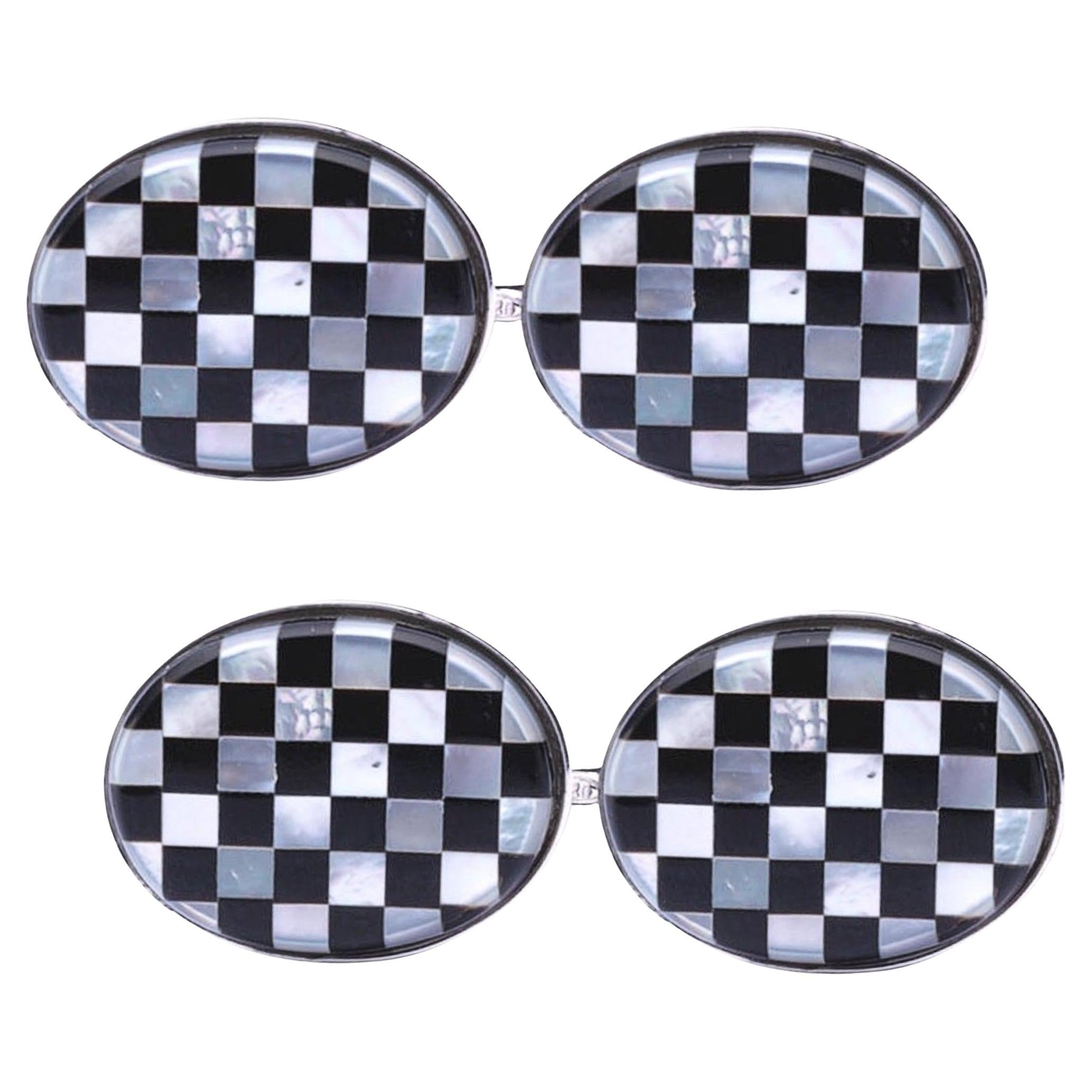 Manschettenknöpfe aus ovalem Sterlingsilber mit Onyx von Jona Chequer