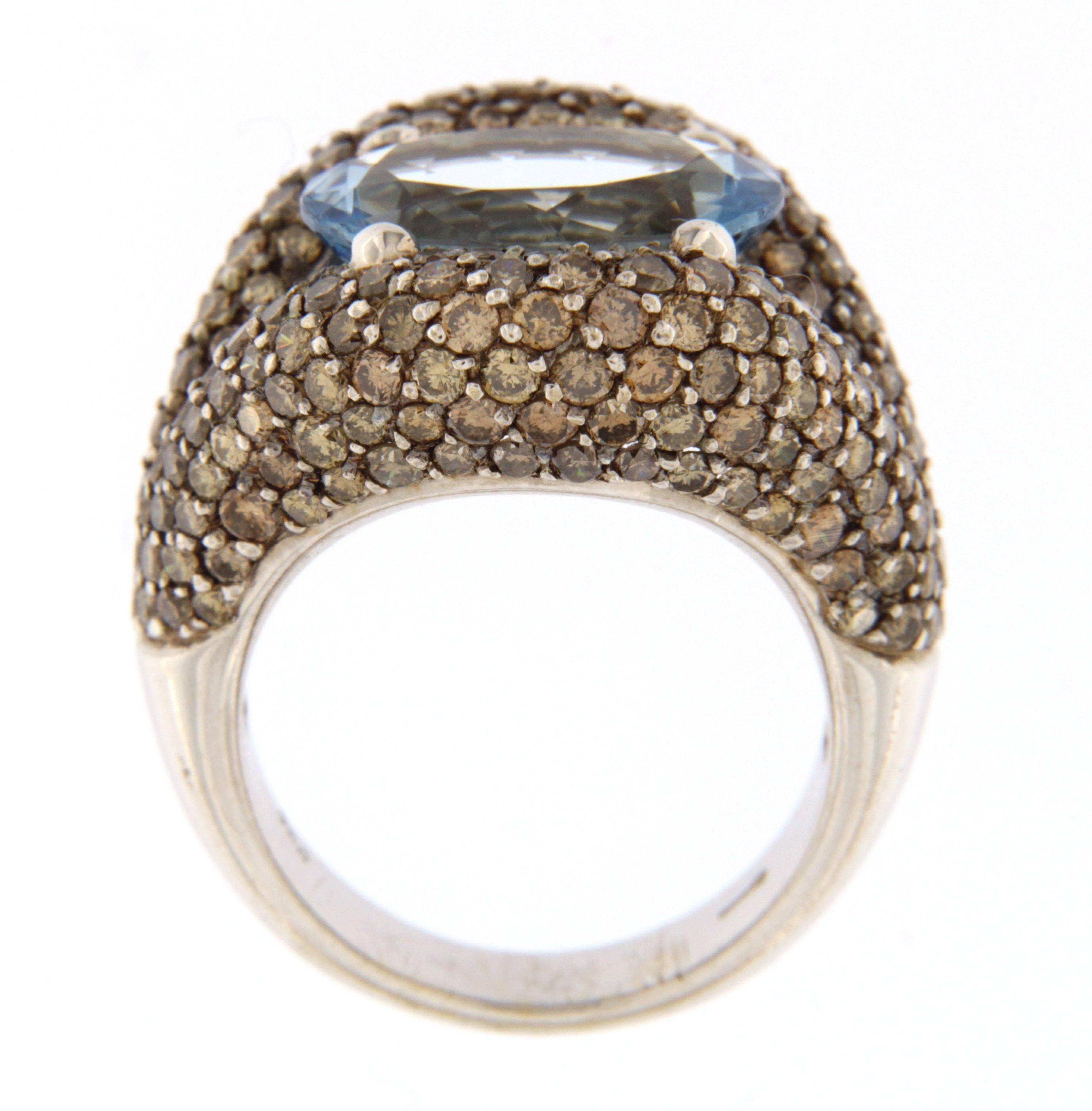 Oval Cut Jona Aquamarine Champagne Diamond 18 Karat White Gold Ring