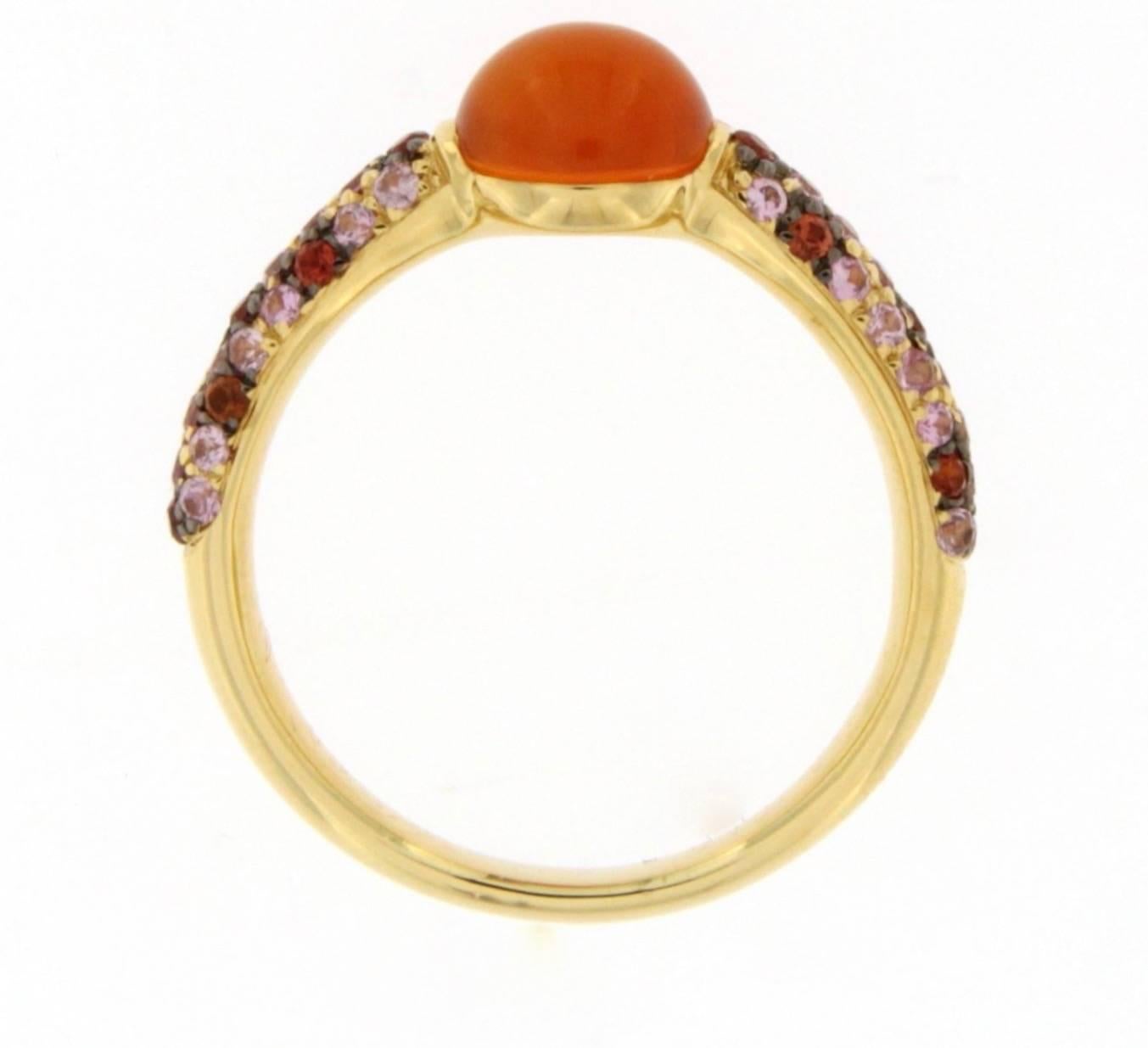 Jona Carnelian Sapphire Gold Ring In New Condition In Torino, IT