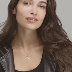 Alex Jona Collar Colgante Ginkgo de Oro Amarillo de 18 Kilates