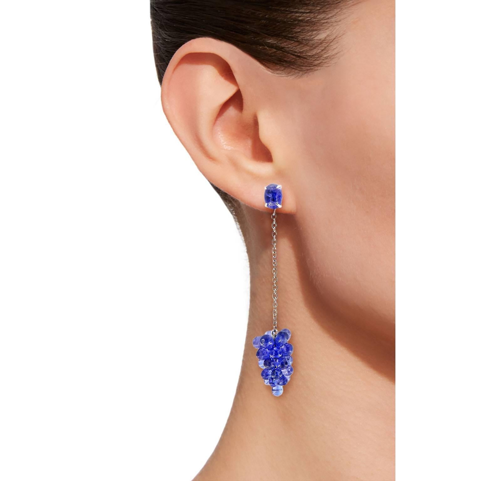 Jona design collection, hand crafted in Italy, beautiful Cluster of natural cabochon cut Tanzanite drops weighing 33 carats dangling from cabochon cut oval Tanzanite, weighing 3.73 carats in total, mounted in 18k white gold. Length 2.68in;-68mm,