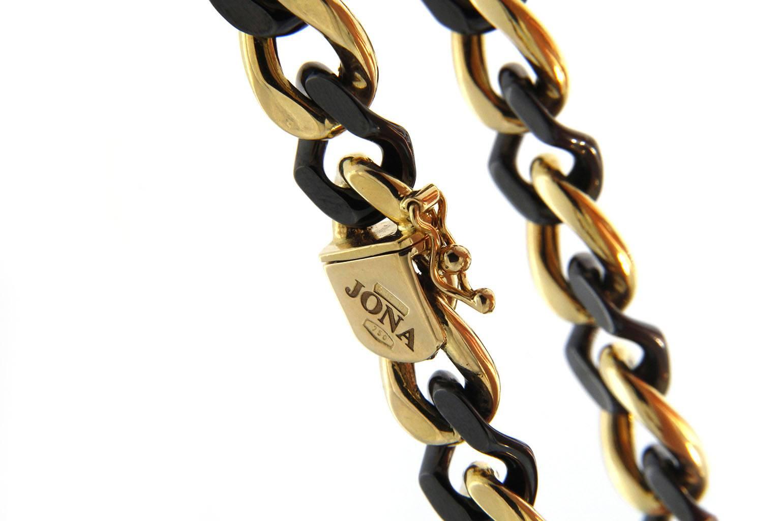 Jona High-Tech Black Ceramic 18 Karat Yellow Gold Curb-Link Bracelet In New Condition In Torino, IT