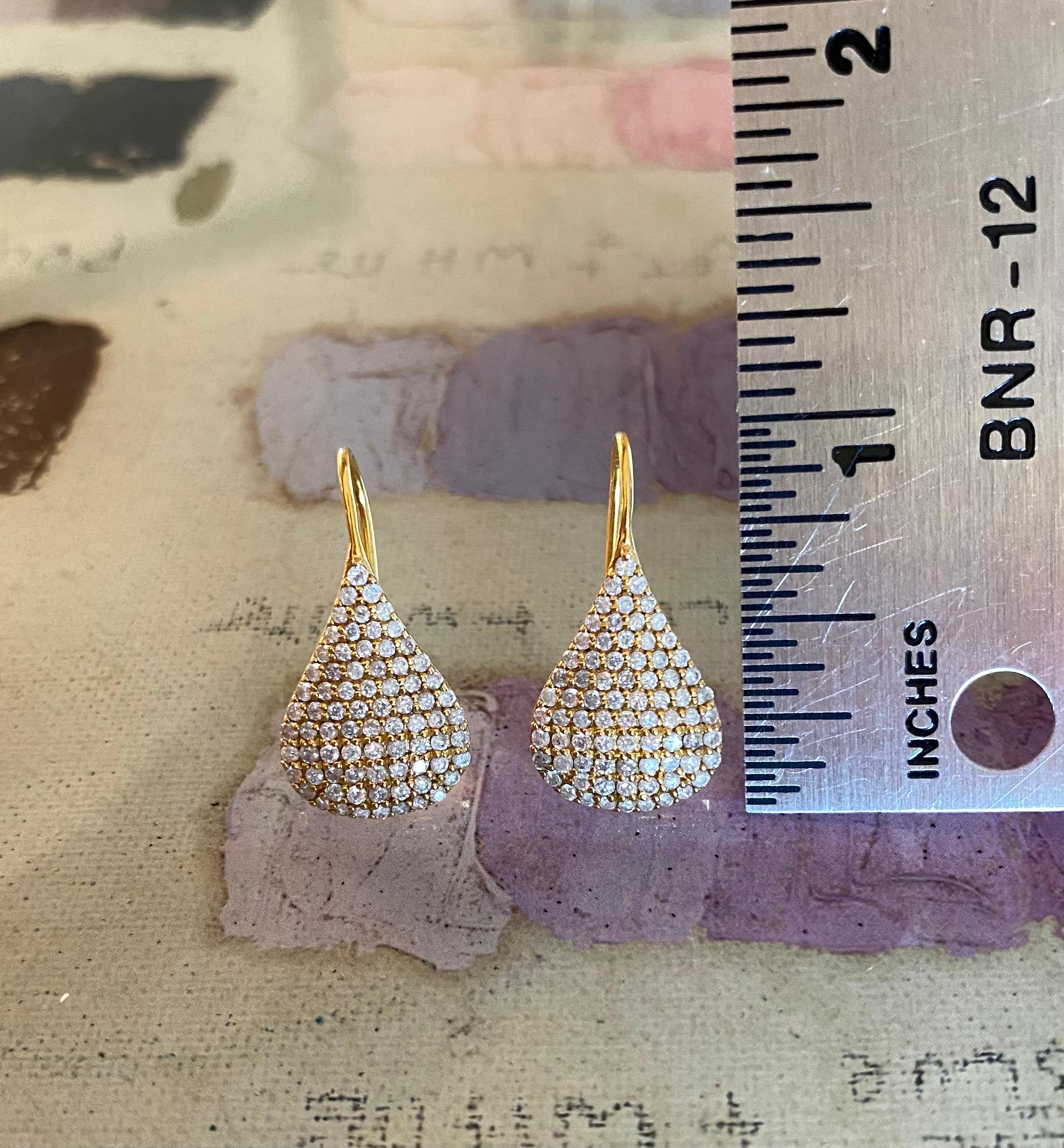 Round Cut 1.12 Carat Diamonds Yellow Gold Pear Drop Earrings by Lauren Harper For Sale