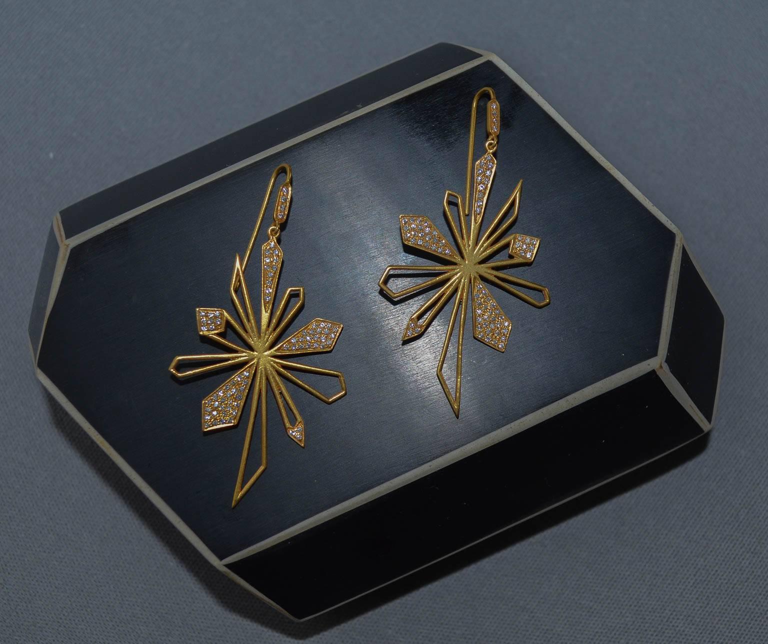Lauren Harper .64 Carats Diamonds Yellow Gold Sunburst Earrings For Sale 2