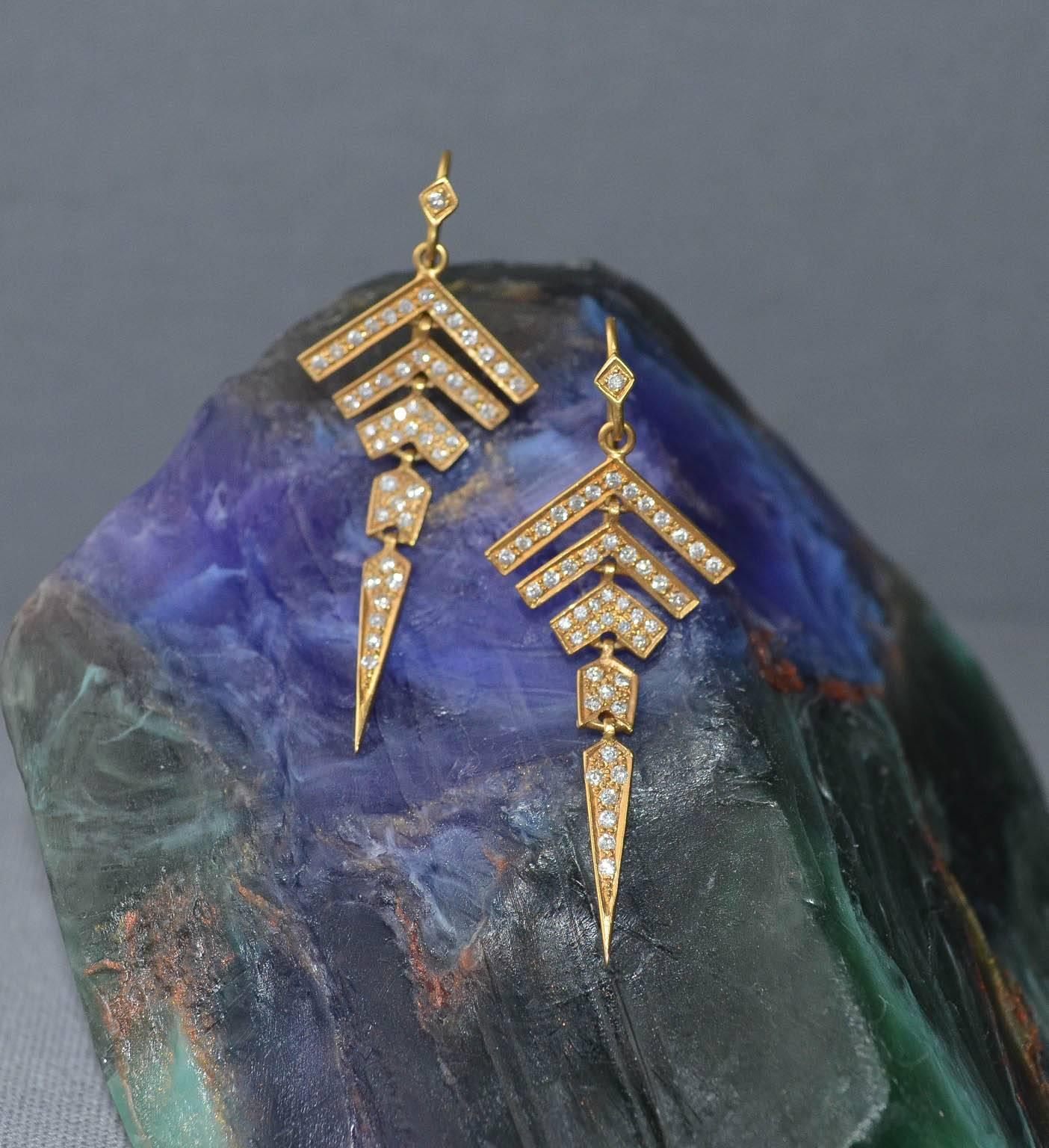 Contemporain Boucles d'oreilles en or avec diamants de 0,80 carats, collection Lauren Harper en vente