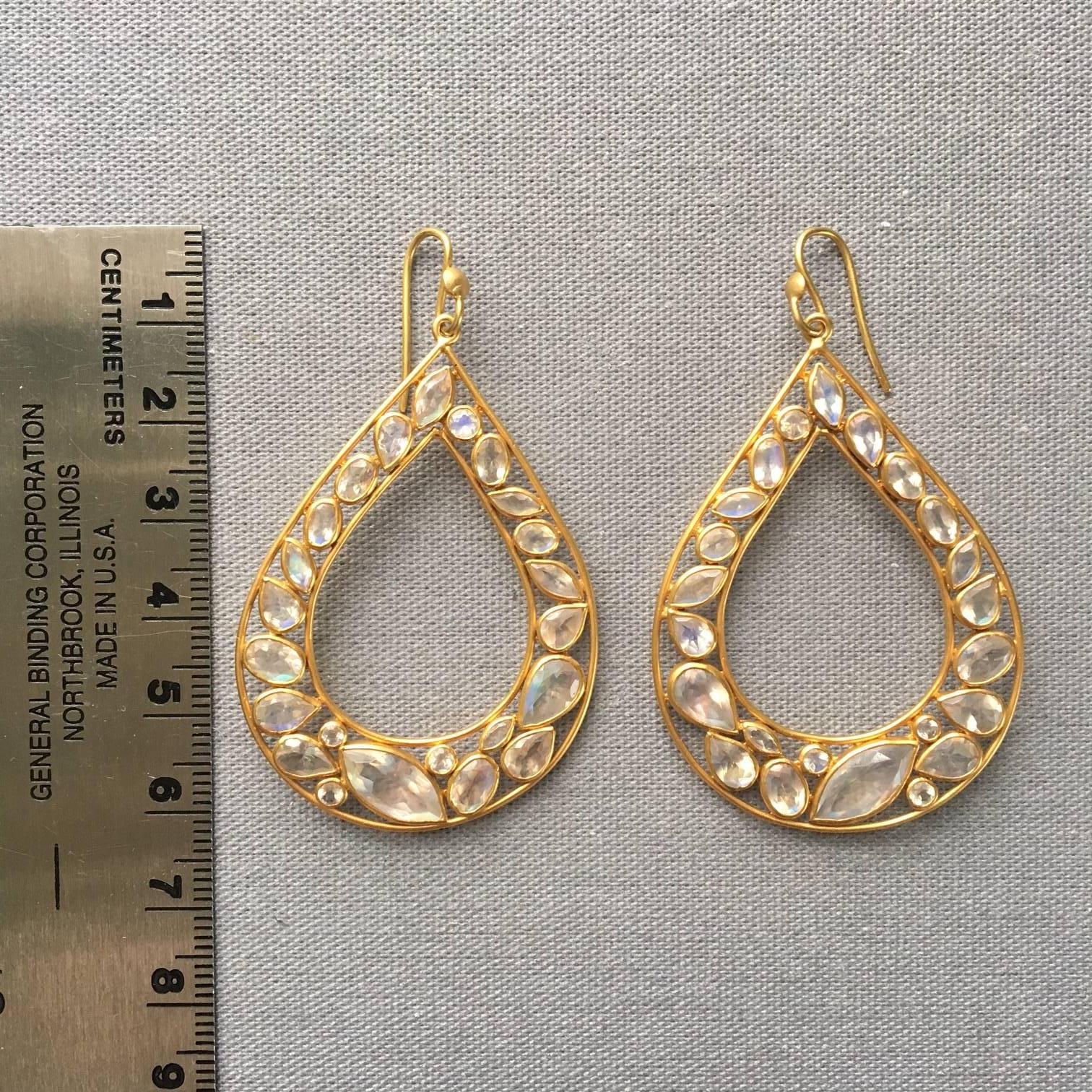 Lauren Harper Rainbow Moonstone, Gold Pear Drop Earrings For Sale 3