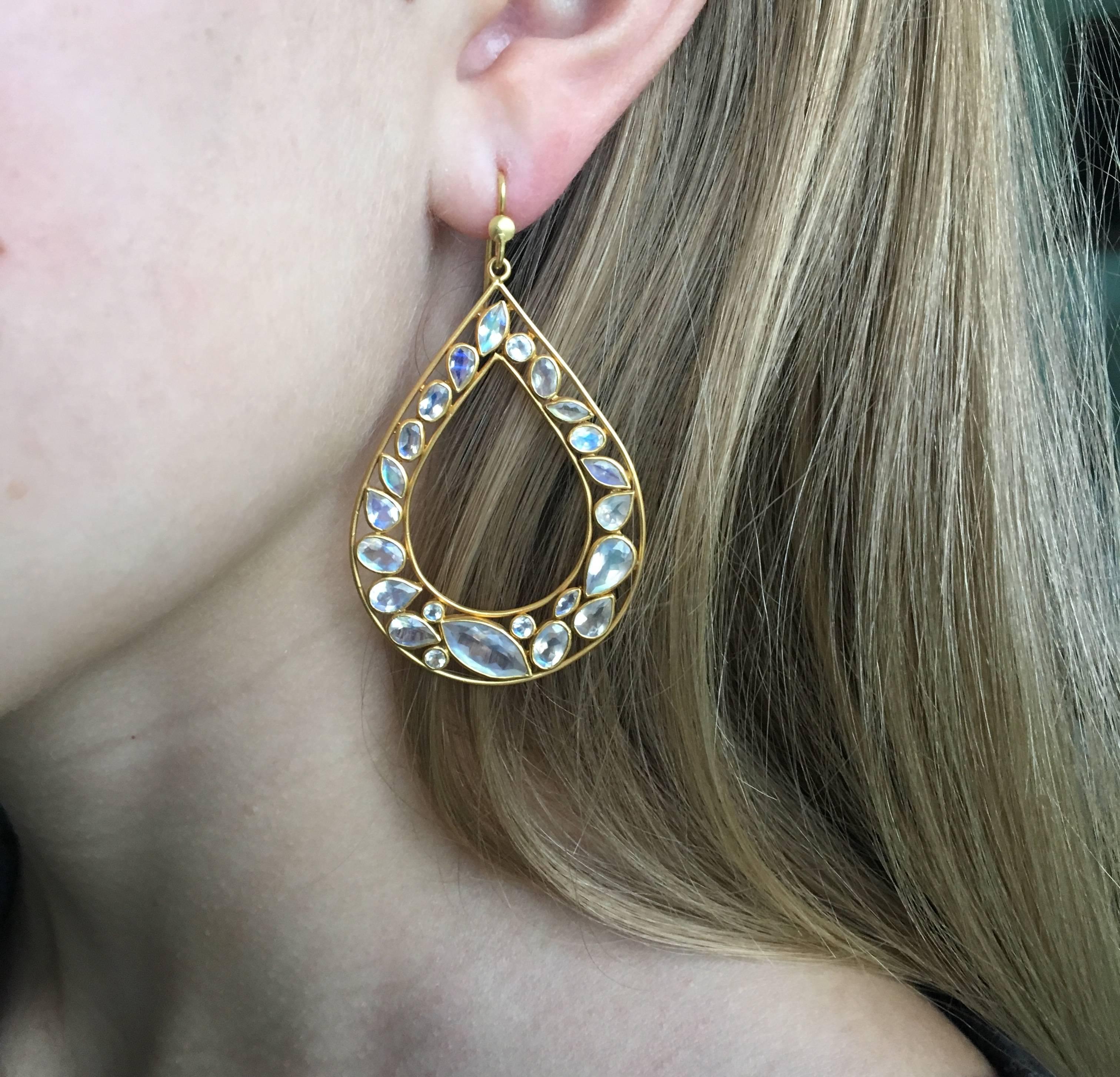 Modern Lauren Harper Rainbow Moonstone, Gold Pear Drop Earrings For Sale
