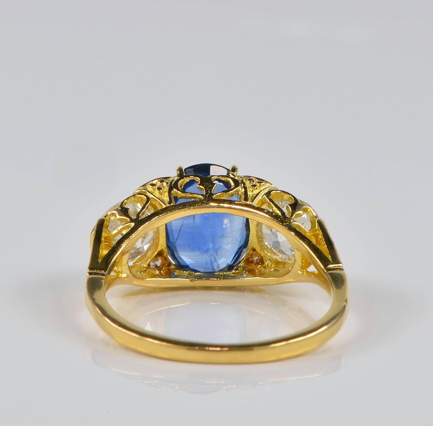 Victorian 2.60 Carat Natural No Heat Sapphire 1.40 Carat Diamond Trilogy Ring For Sale 5