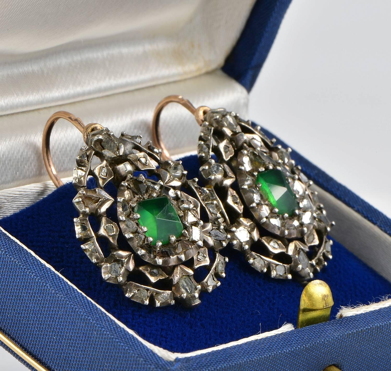 Emerald Diamond Georgian Girandoles Earrings In Good Condition For Sale In Napoli, IT