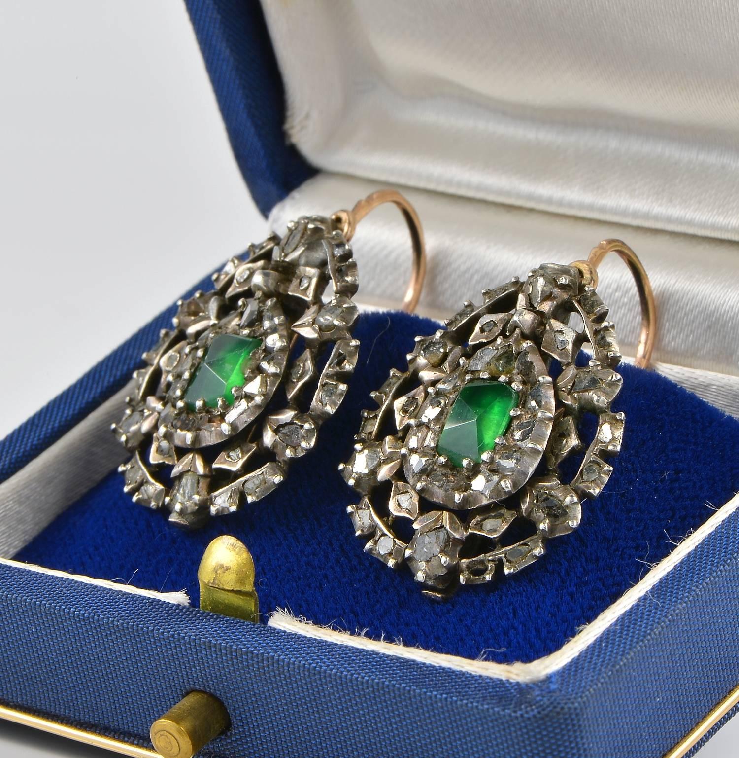 Women's Emerald Diamond Georgian Girandoles Earrings For Sale