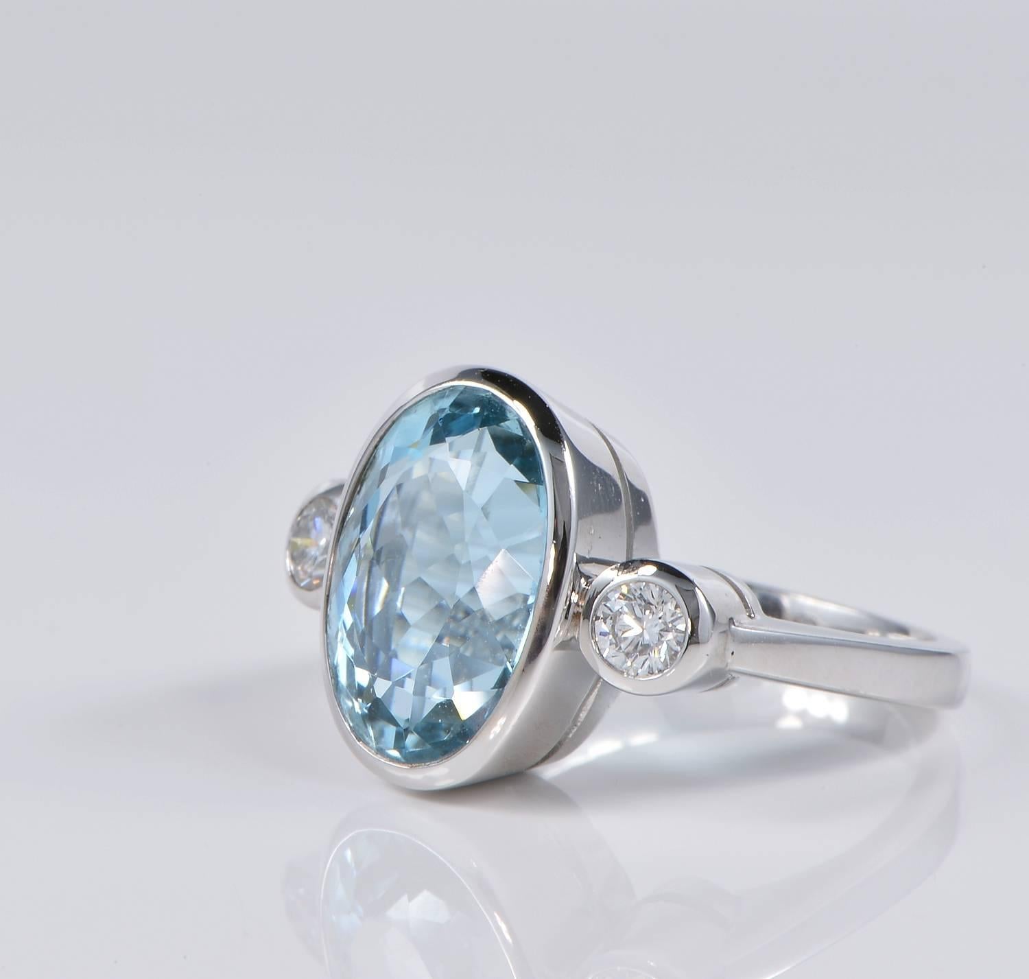 Contemporary Aquamarine Diamond Trilogy Ring For Sale
