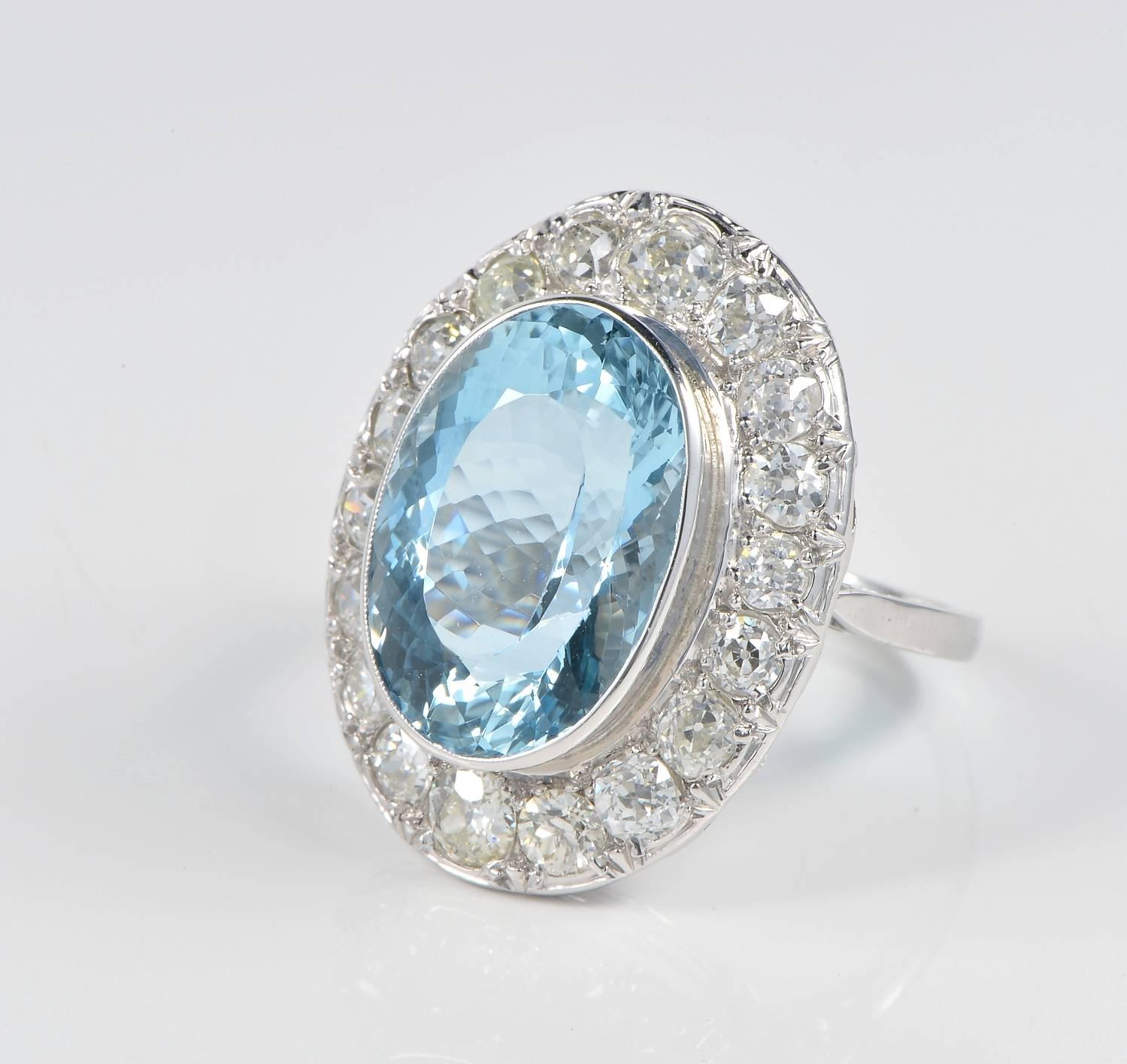 Art Deco Aquamarine Diamond Platinum Ring For Sale