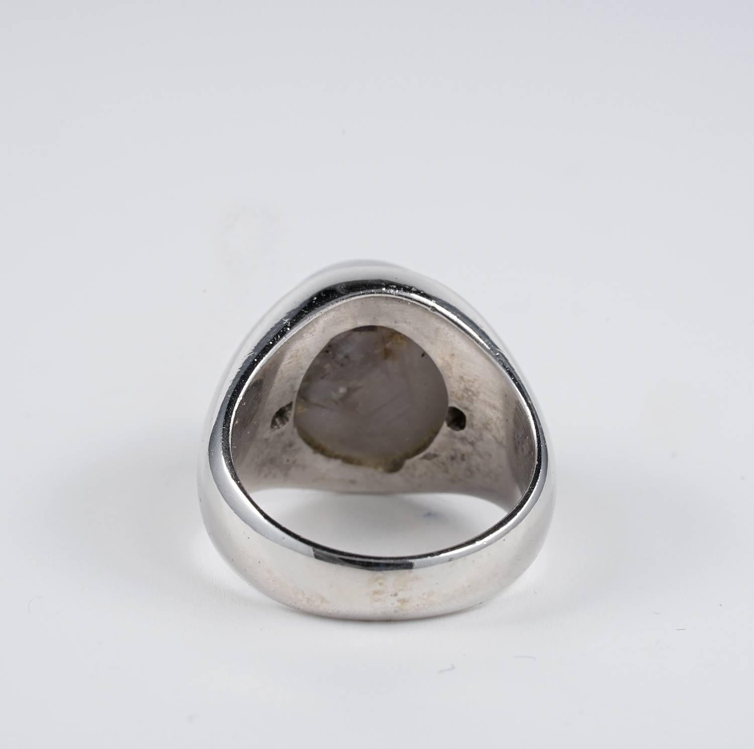 13.40 Carat Natural Star Sapphire Diamond Vintage Ring For Sale at 1stDibs