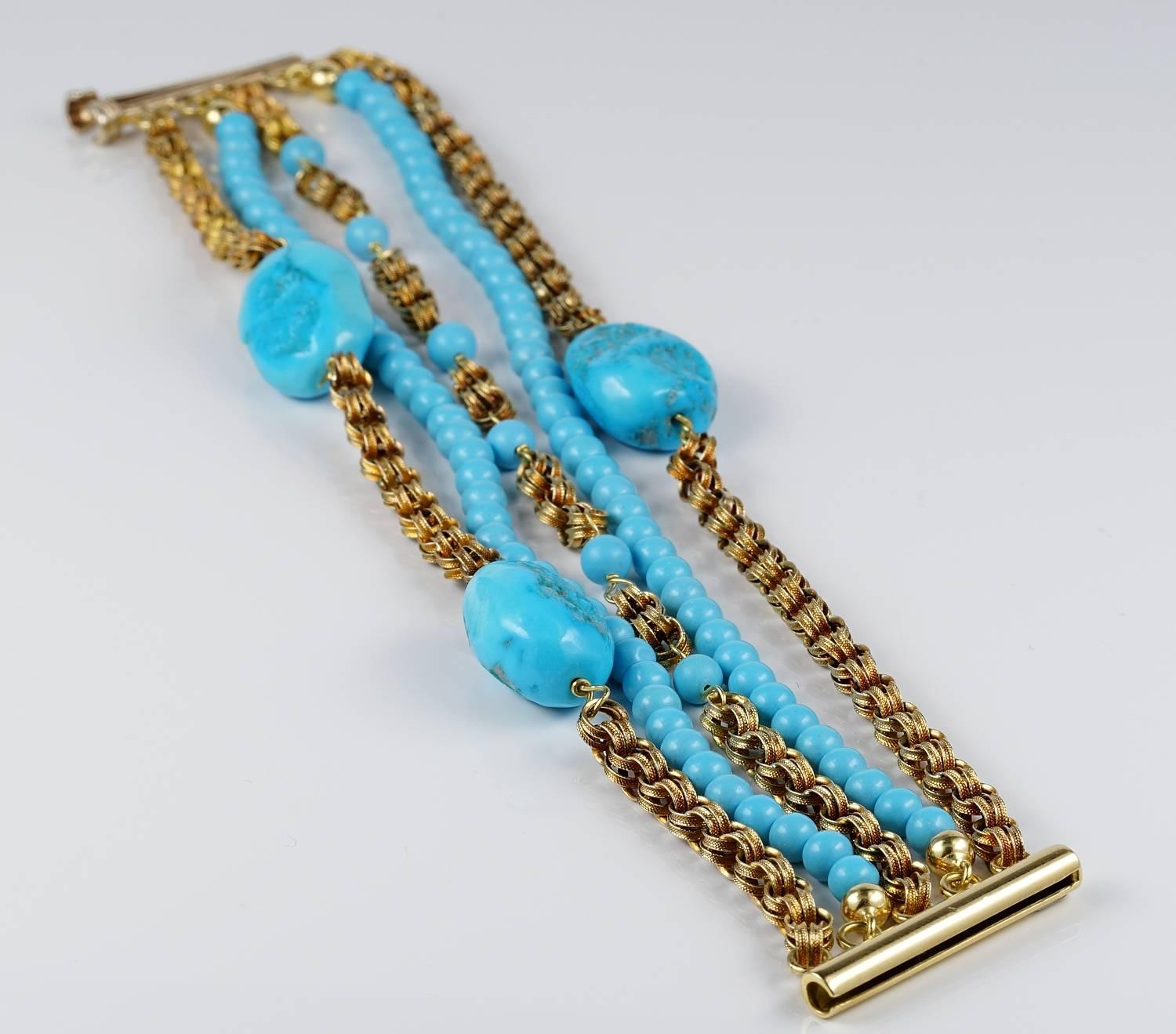 Natural Turquoise 18 Karat Multi Strand Necklace and Bracelet Set In Excellent Condition For Sale In Napoli, IT