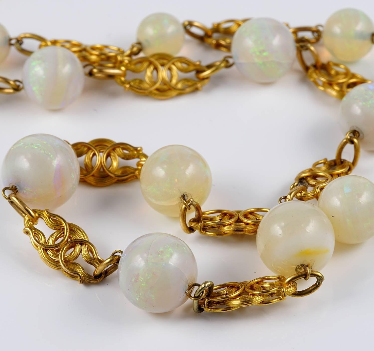 Art Nouveau Opal Beads Gold Necklace For Sale 1