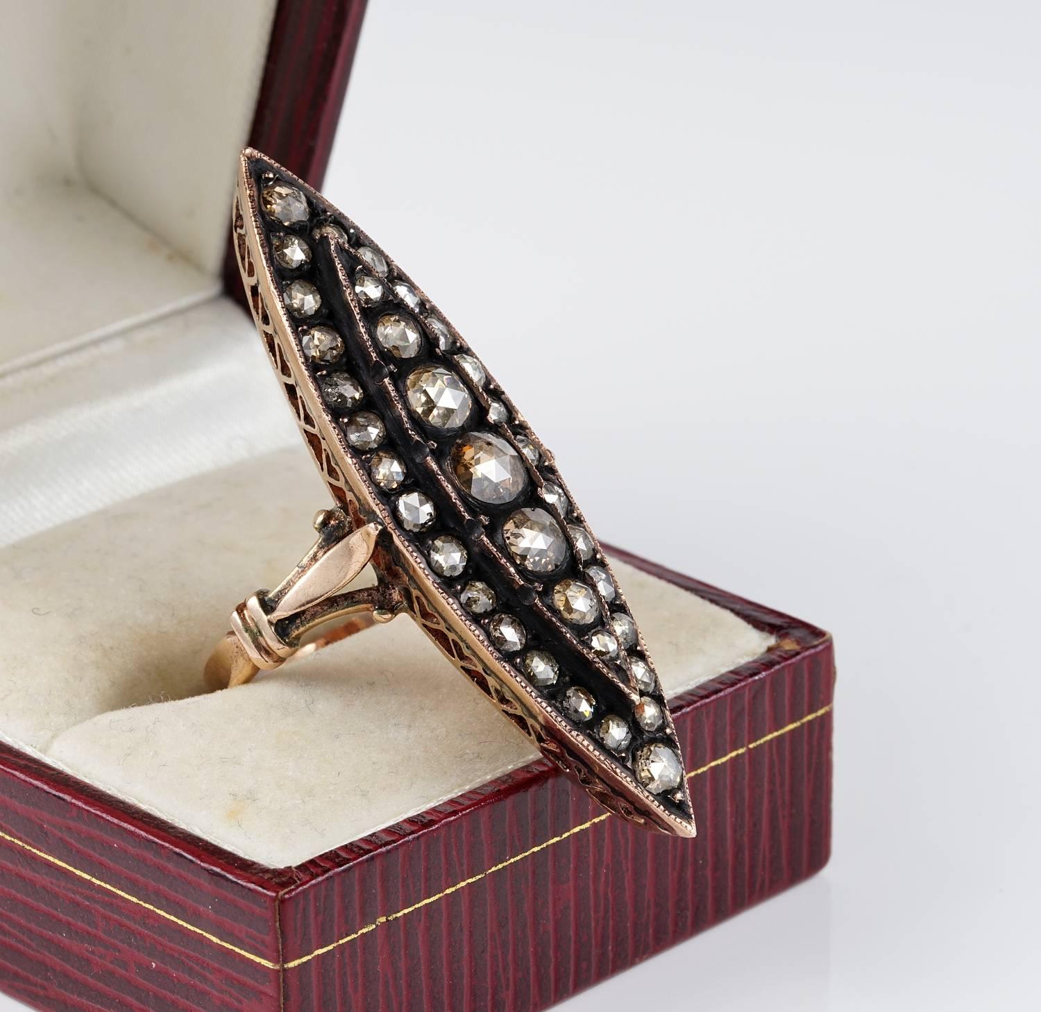 Antique 2.90 Carat Rose Cut Diamond Large-Scale Navette Ring For Sale 1