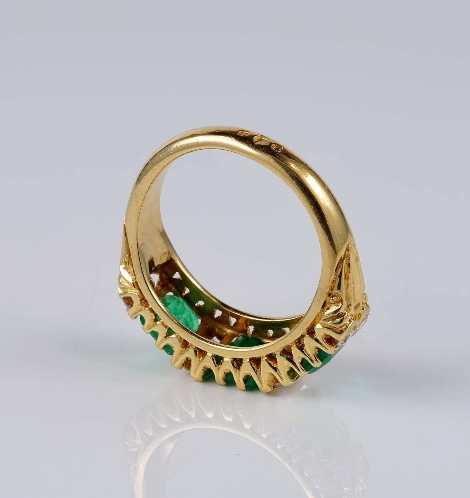 Women's Art Deco 2.0 Carat Colombian Emerald .60 Carat Diamond ring For Sale