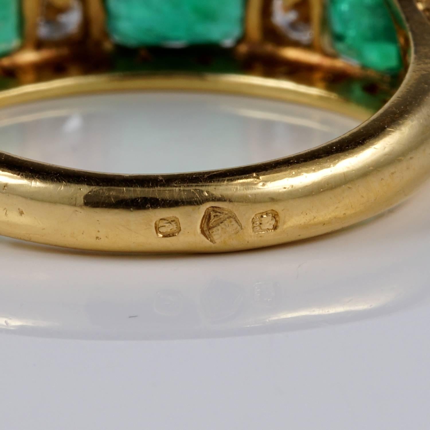 Art Deco 2.0 Carat Colombian Emerald .60 Carat Diamond ring For Sale 2