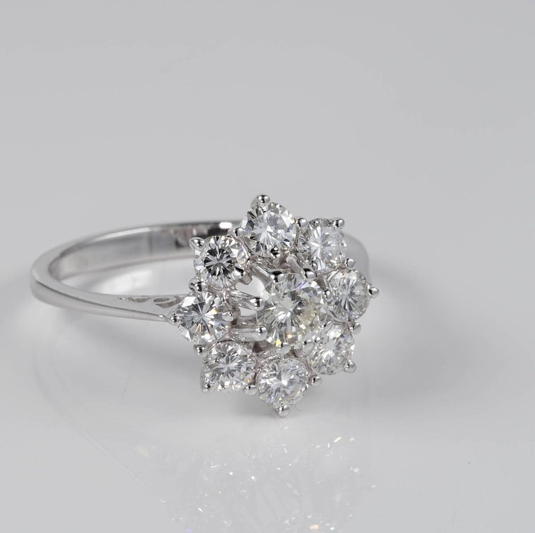 1.45 Carat G VVS Diamond Vintage Cluster Ring For Sale at 1stDibs | 1. ...