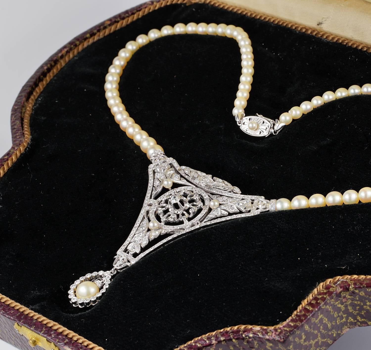 Eare Boxed 7.0 Carat Diamond Pearl Rare Necklace In Good Condition For Sale In Napoli, IT