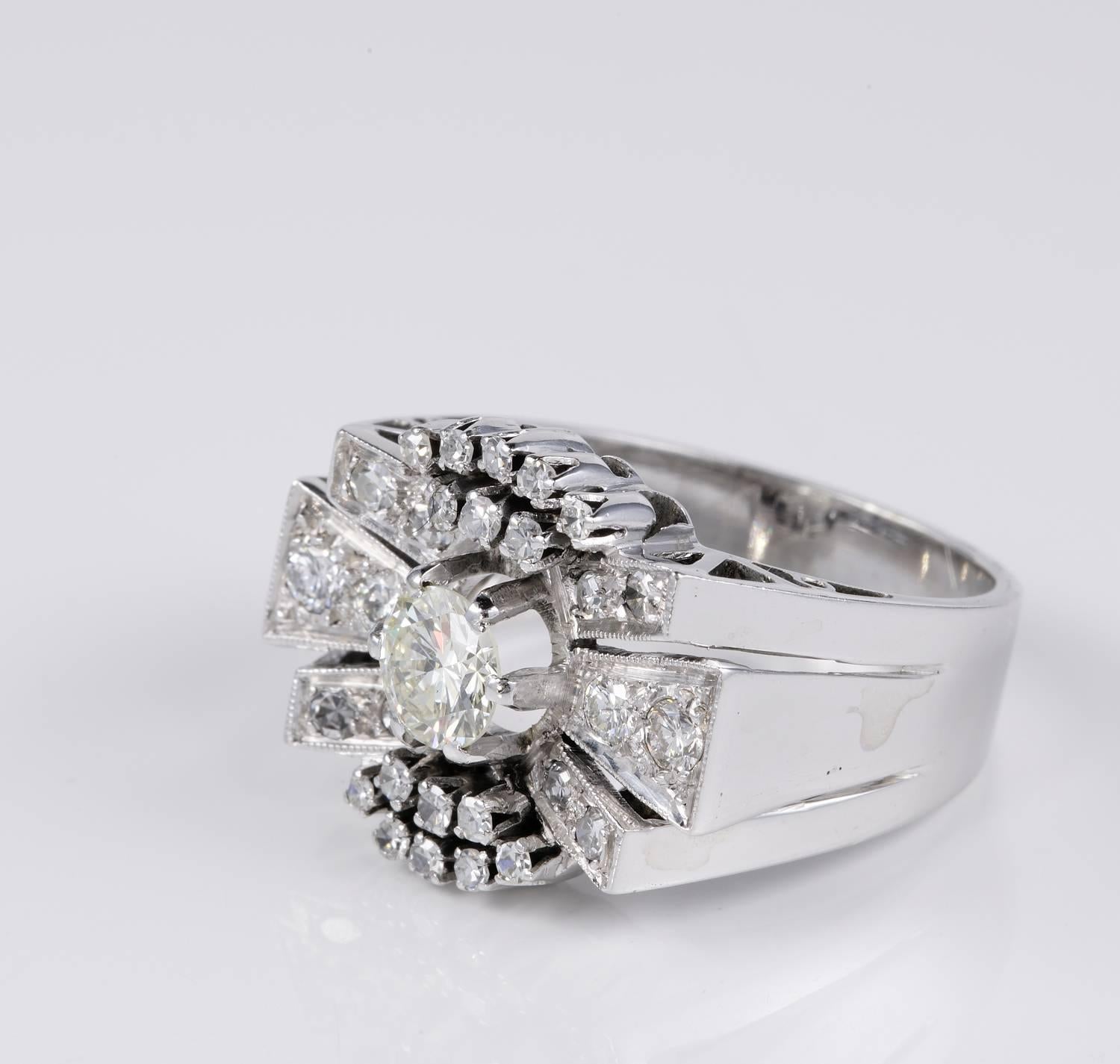 1.45 Carat Diamond Art Deco Bow Cocktail Ring In Good Condition For Sale In Napoli, IT