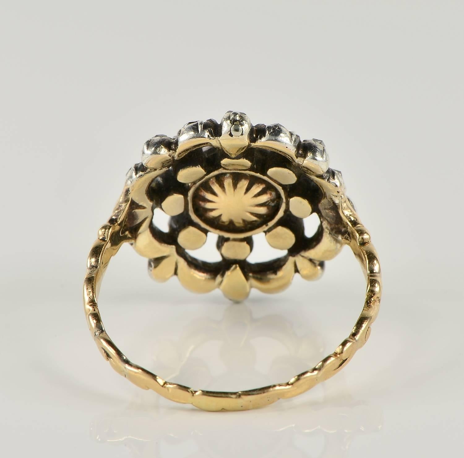 Antique Georgian 2.0 Carat Rose Cut Diamond Gold Ring For Sale 2