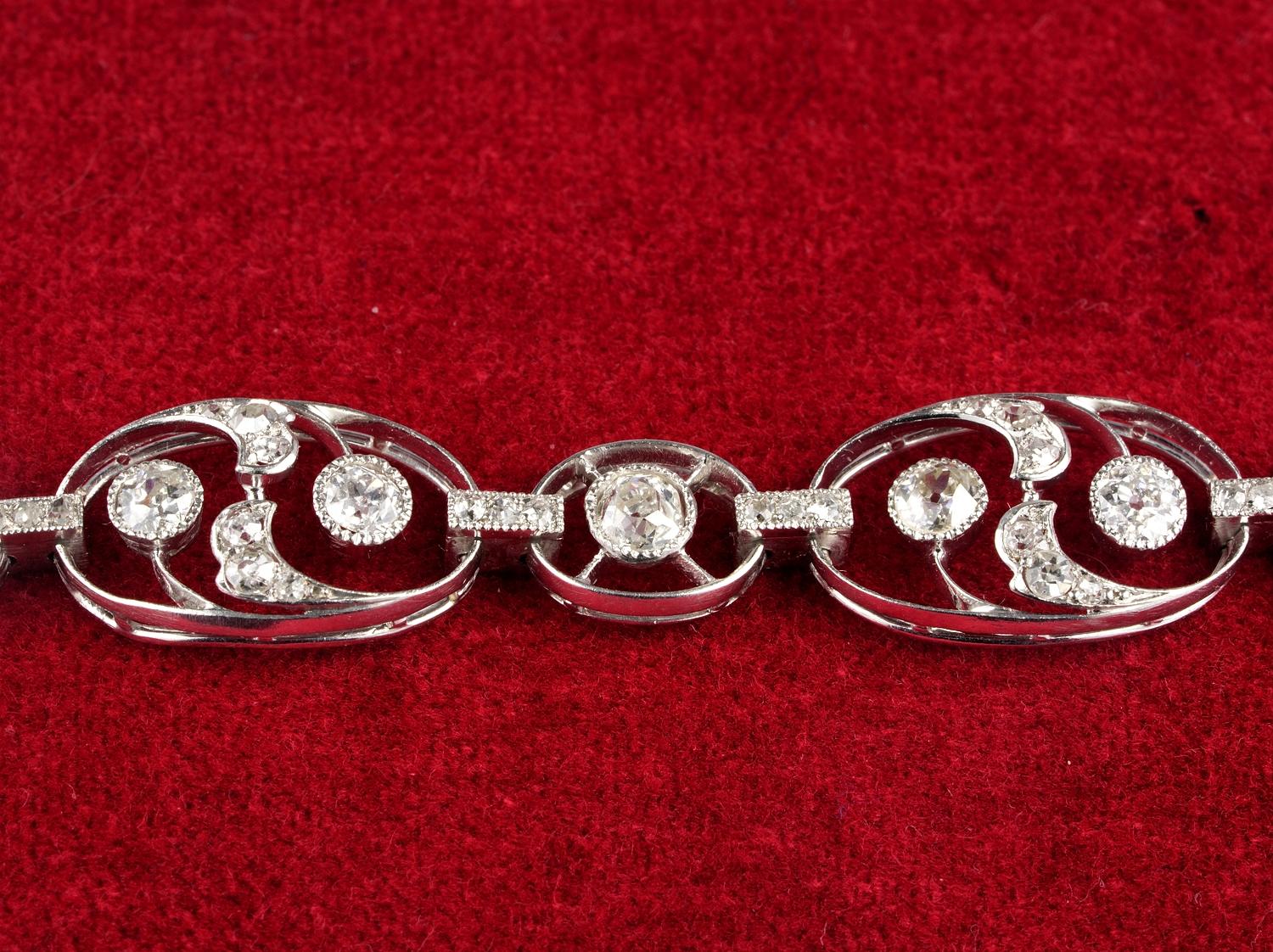 Women's Stunning French 5.20 Carat Diamond Platinum Rare Bracelet For Sale