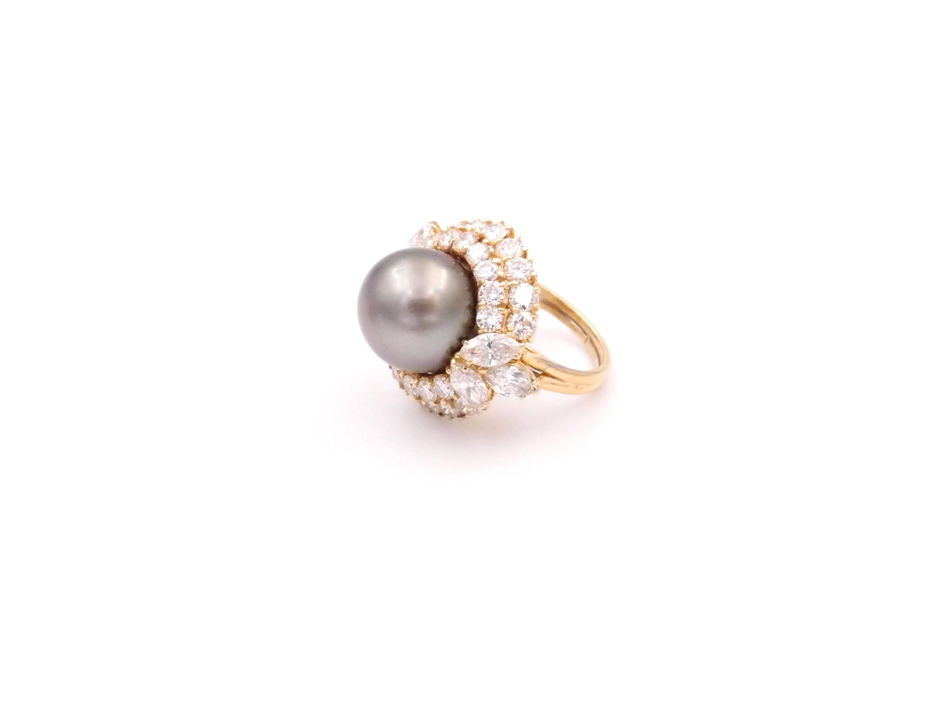 Harry Winston Tahitian Pearl and Diamond Ring For Sale 1