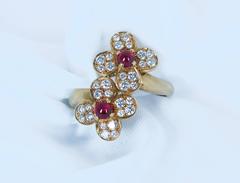Van Cleef & Arpels Trefle Double Flower Diamonds Rubies Ring
