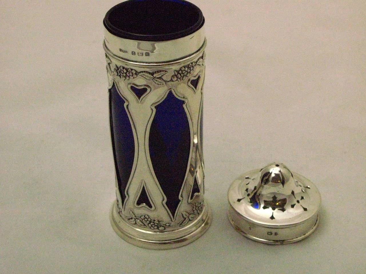 Women's or Men's Henry Williamson Art Nouveau Silver Sugar Caster For Sale
