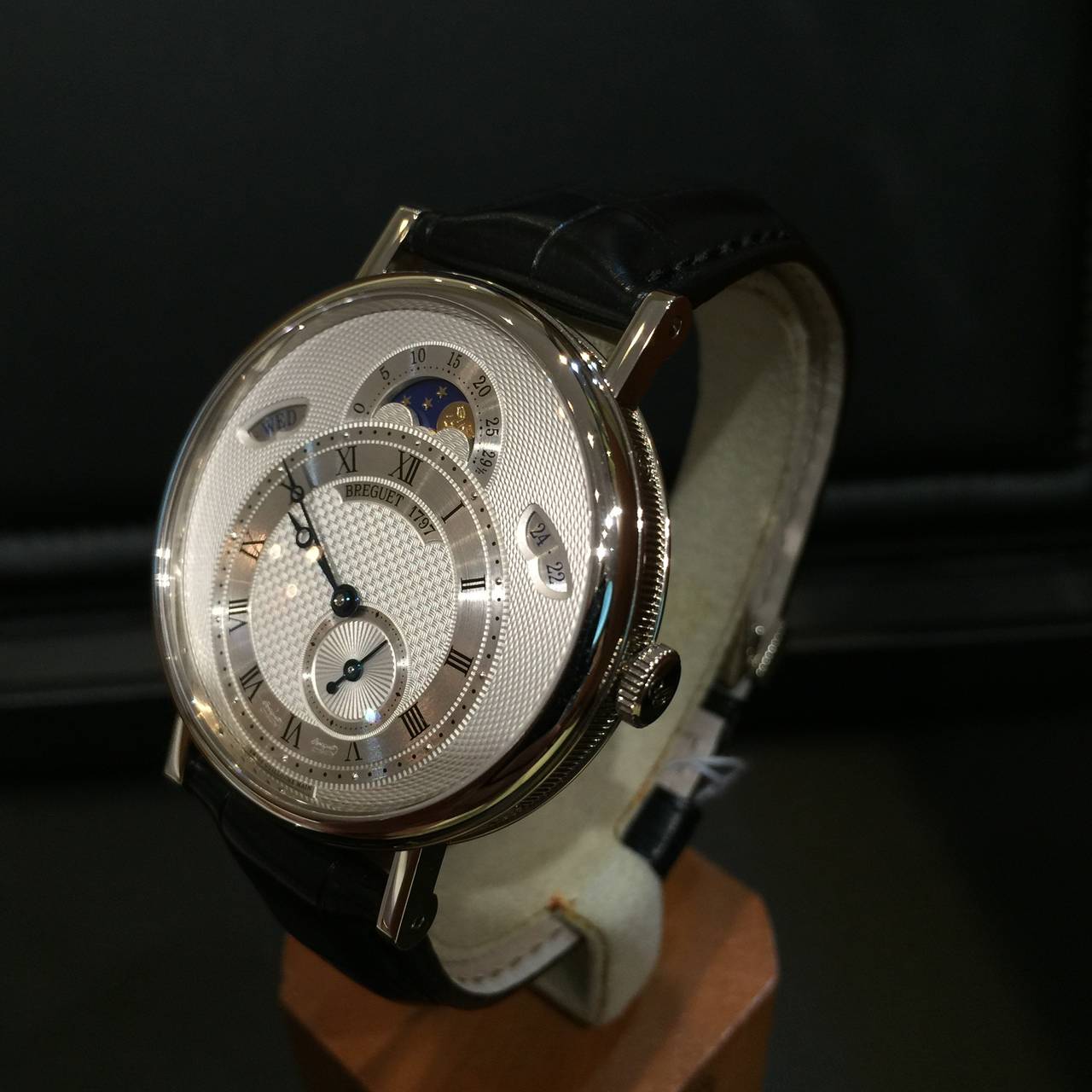 Breguet White Gold Classique Day Date Moonphase Wristwatch Ref 7337BB/1E/9V6