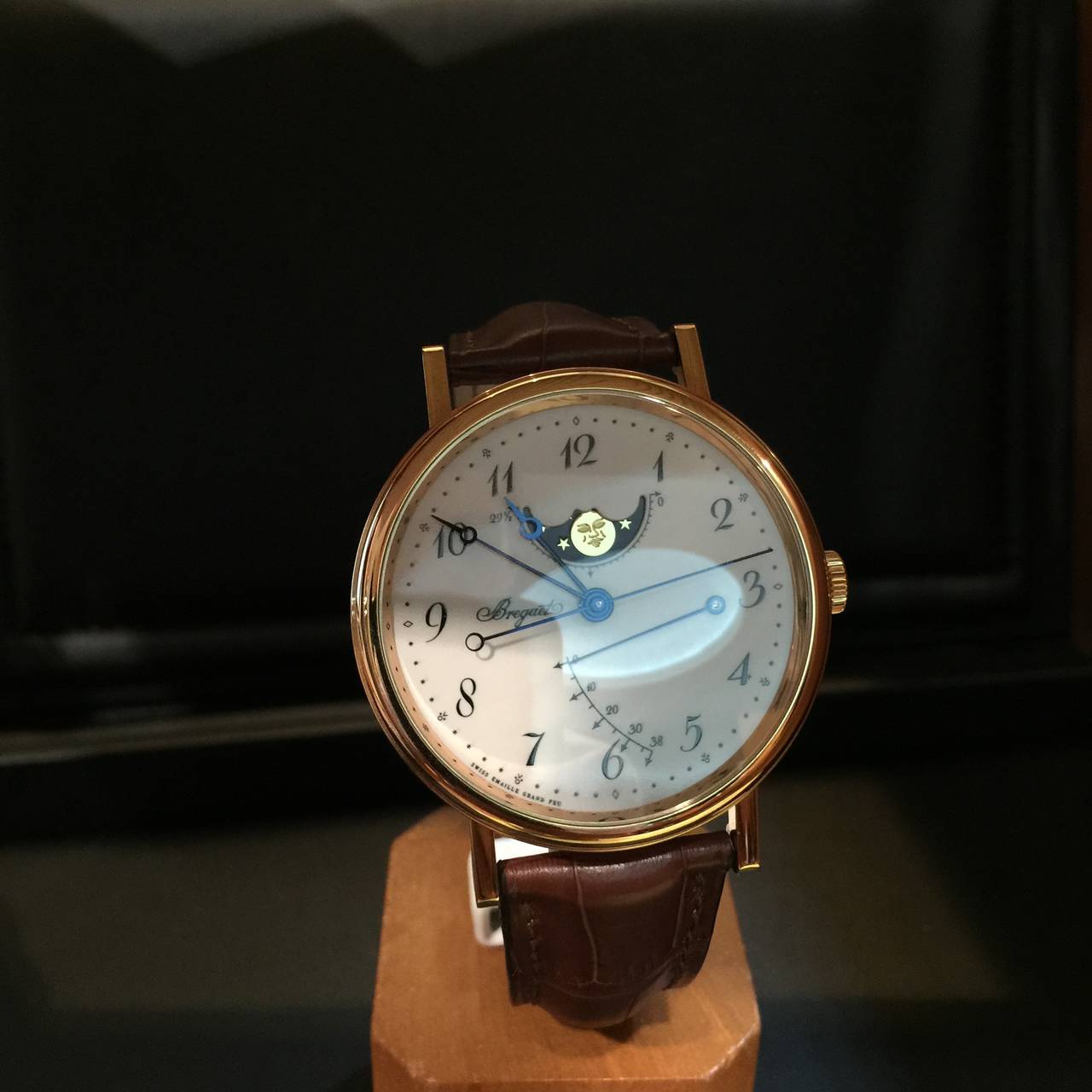 Breguet Rose Gold Classique Moon Phase Wristwatch Ref 7787BR/29/9V6