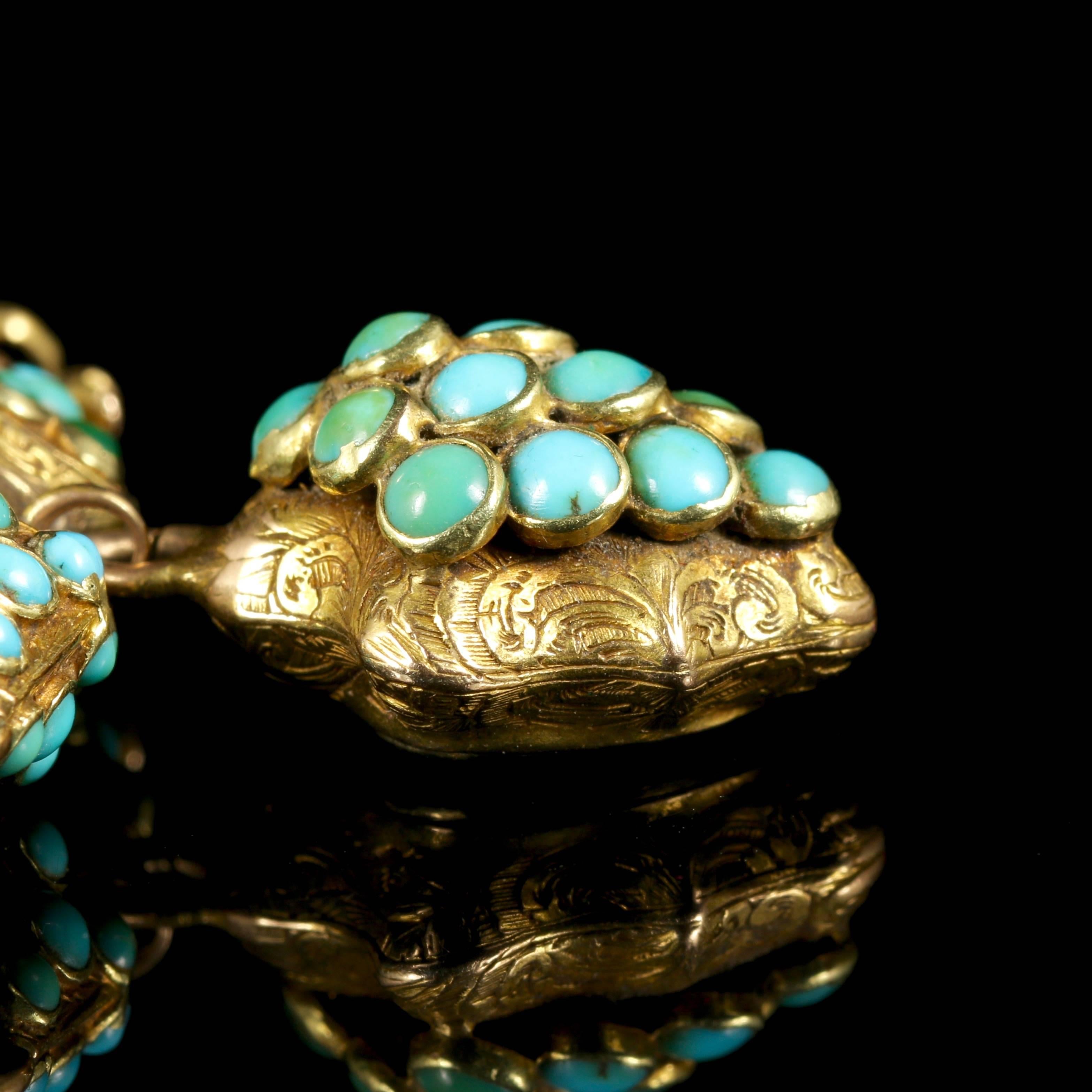 Antique Georgian Turquoise 18 Carat Gold Bracelet Boxed with Locket In Excellent Condition In Lancaster, Lancashire
