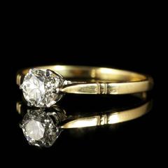 Edwardian Diamond Solitaire Ring 18 Carat Gold circa 1915 Engagement Ring