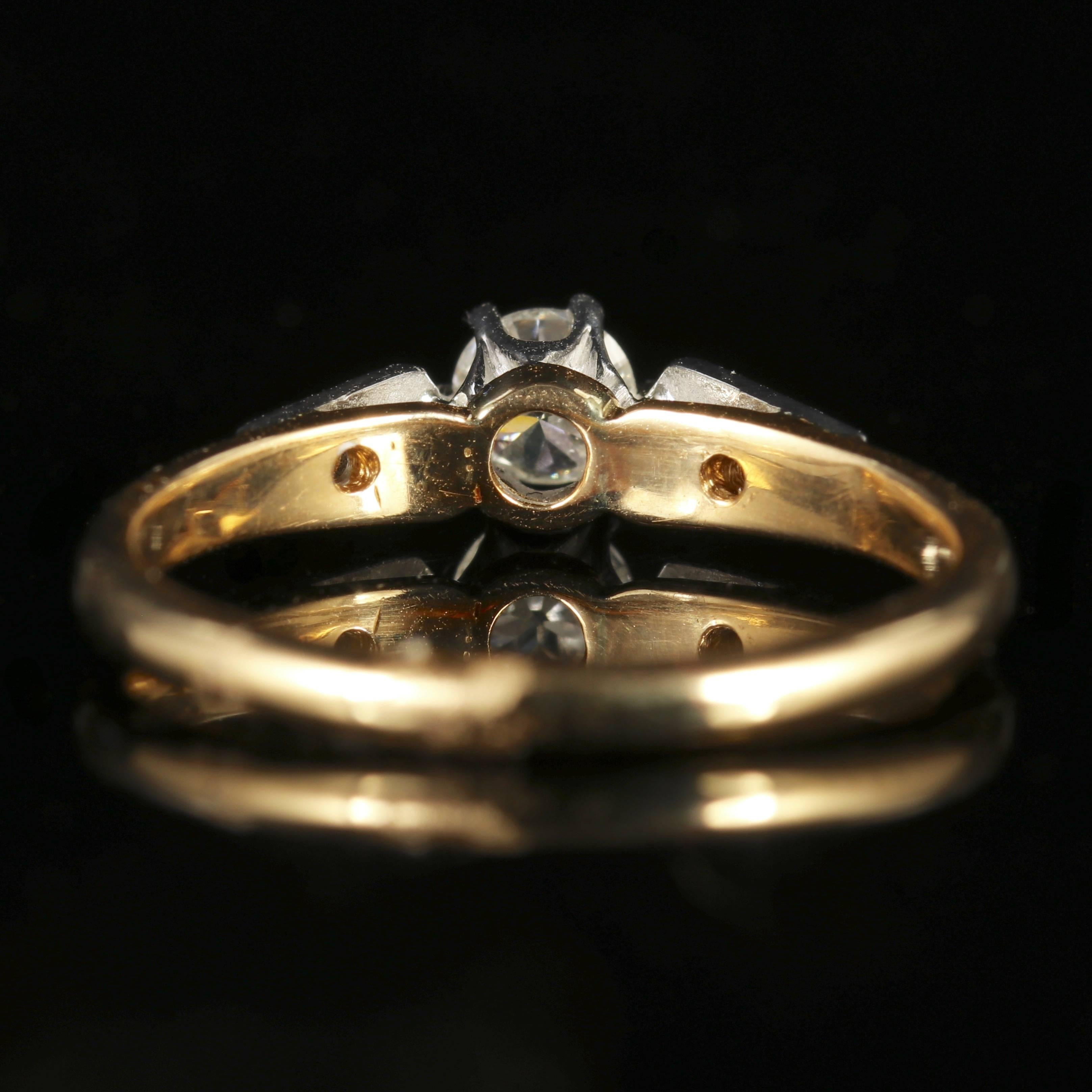 Antique Edwardian Diamond Engagement Ring, circa 1915 In Excellent Condition In Lancaster, Lancashire