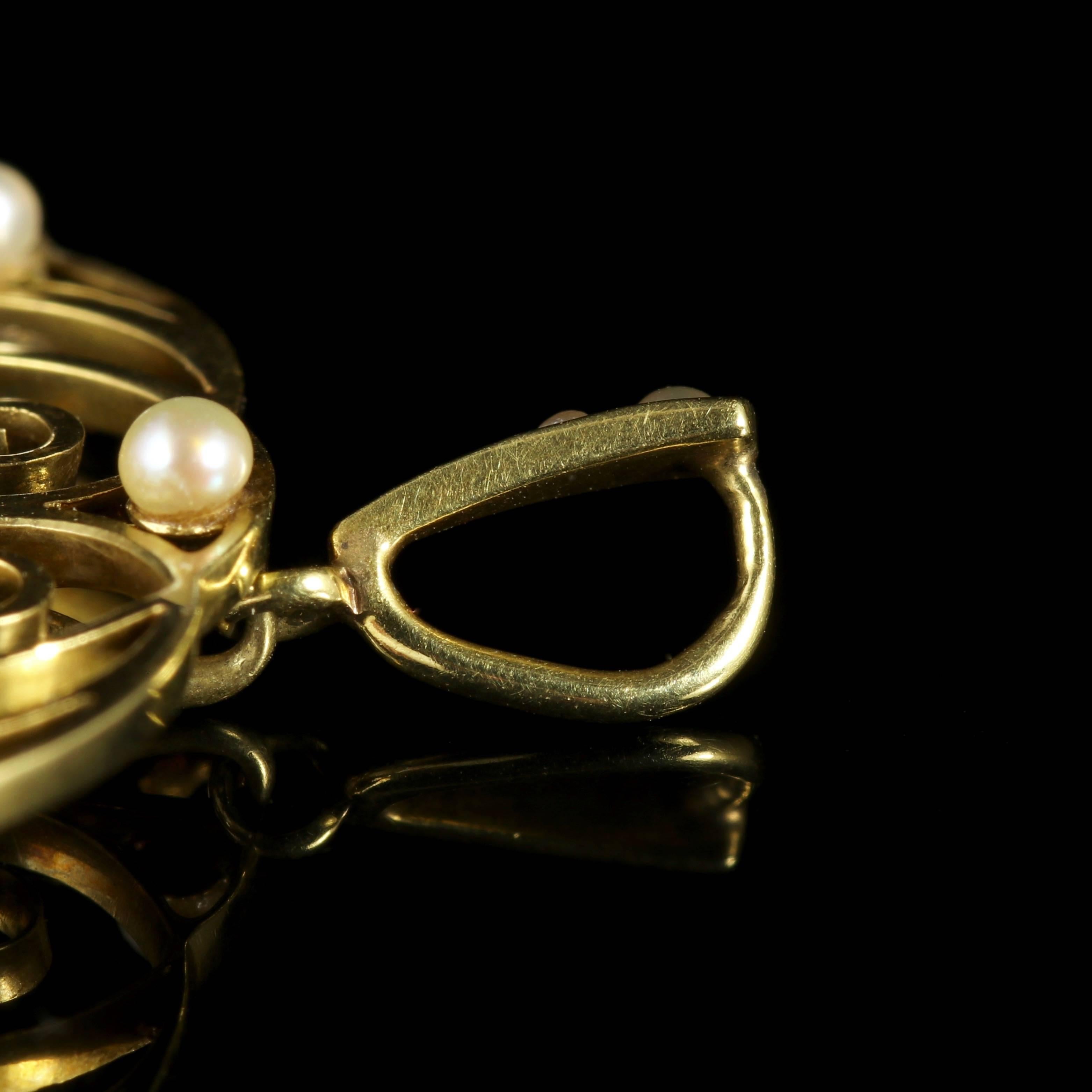 Women's Antique Aquamarine Pearl Gold Pendant 15 Carat Gold