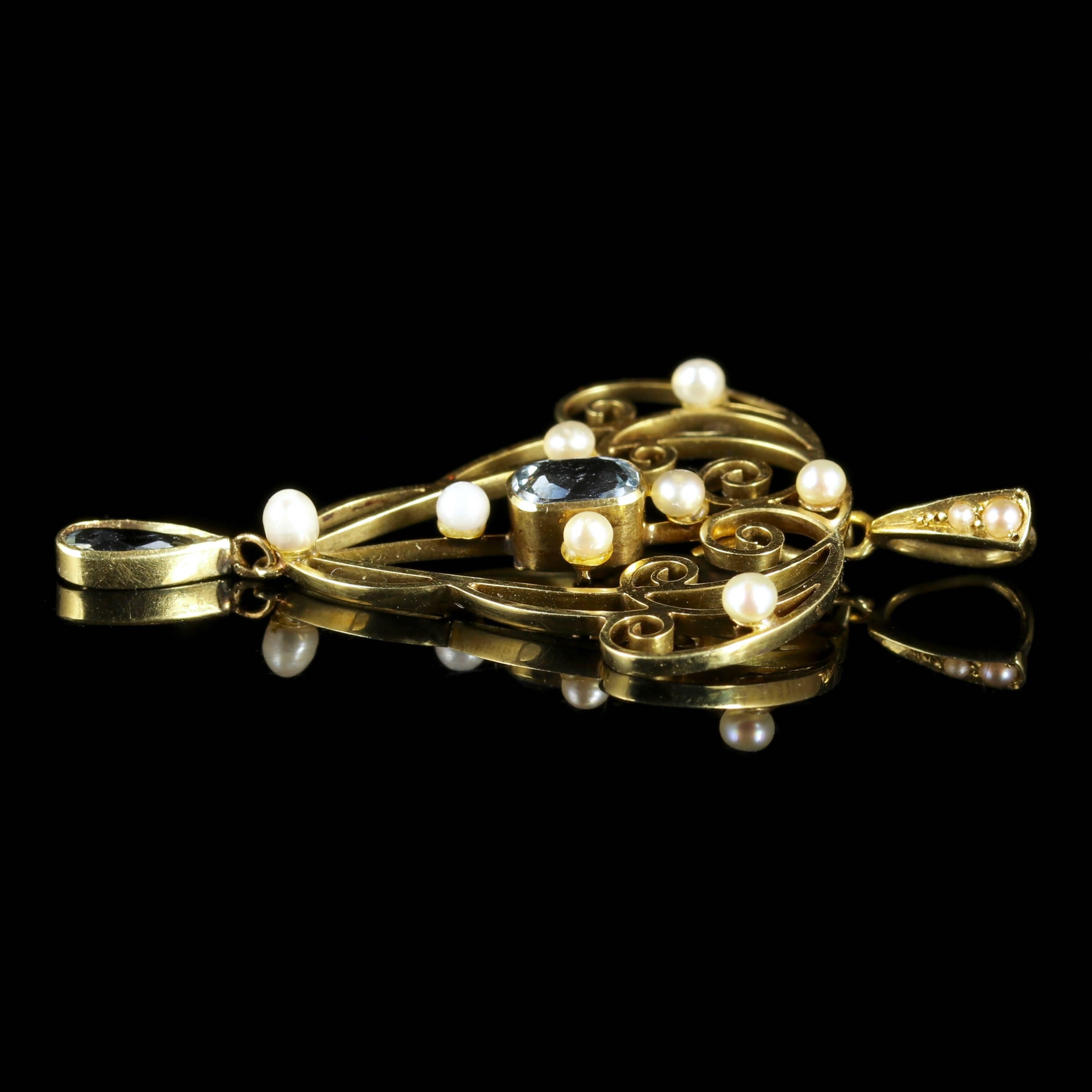 Antique Aquamarine Pearl Gold Pendant 15 Carat Gold In Excellent Condition In Lancaster, Lancashire