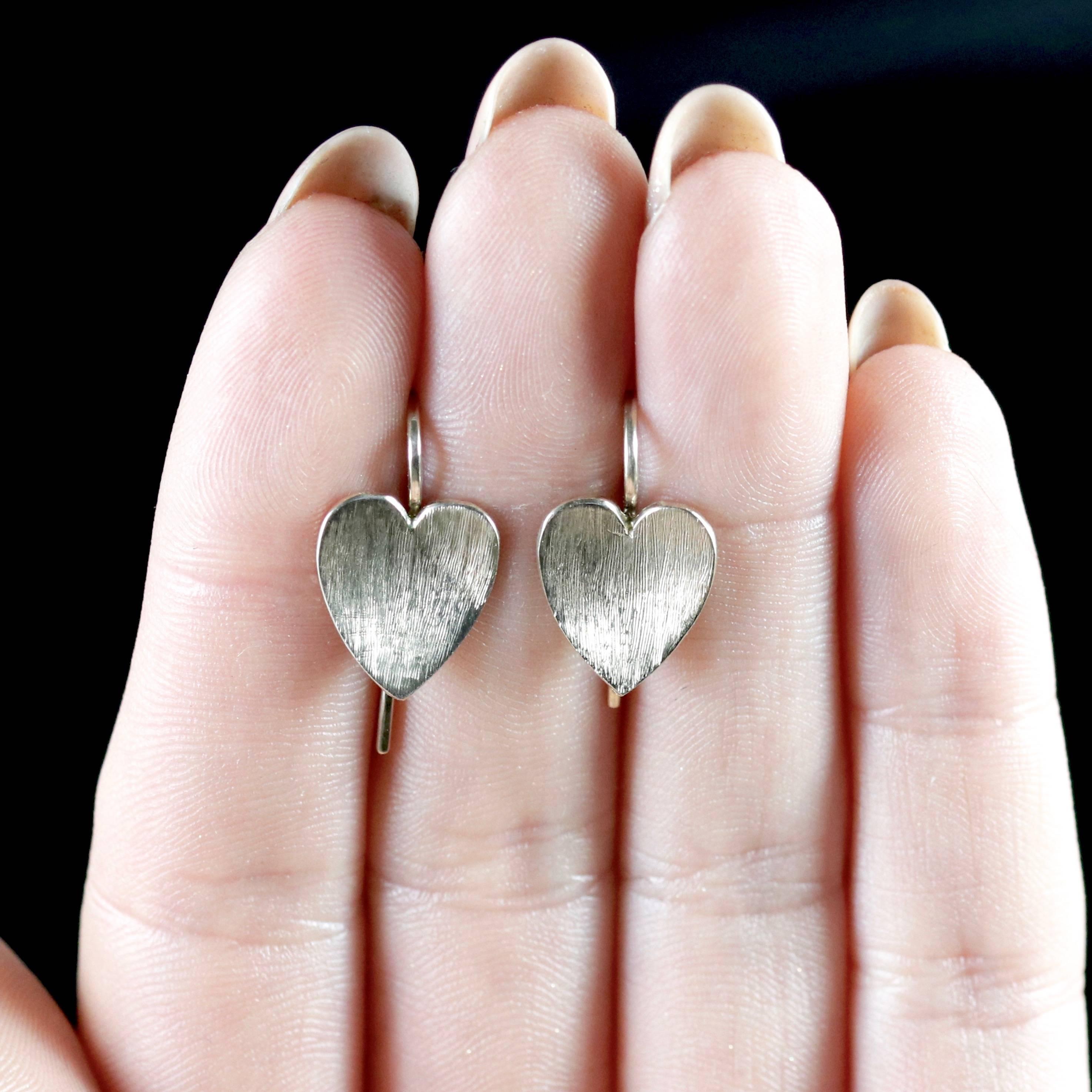 Antique Victorian Gold Heart Earrings, circa 1900 4