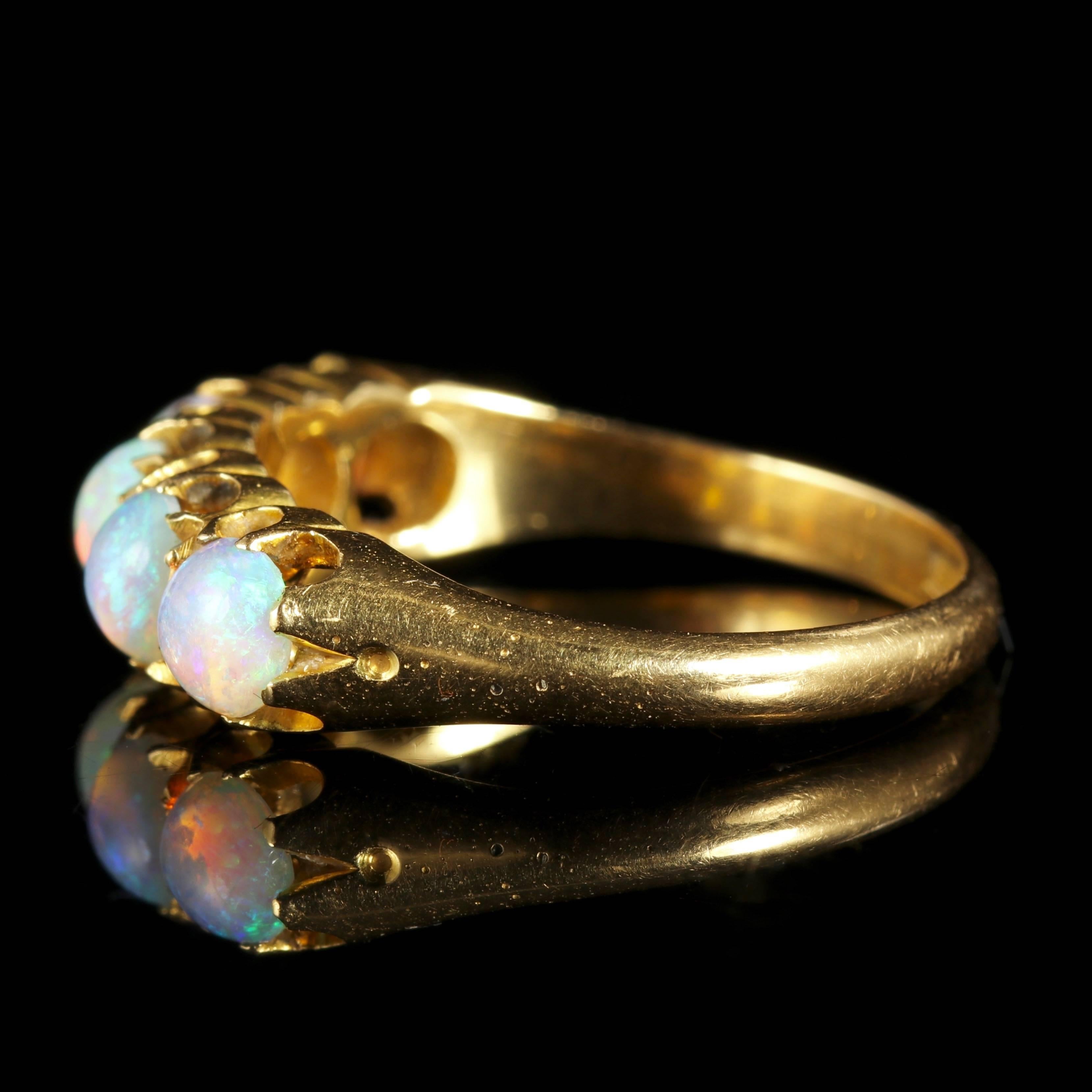 Antique Victorian Opal Gold Ring Natural Opal Blues, 1901 In Excellent Condition In Lancaster, Lancashire
