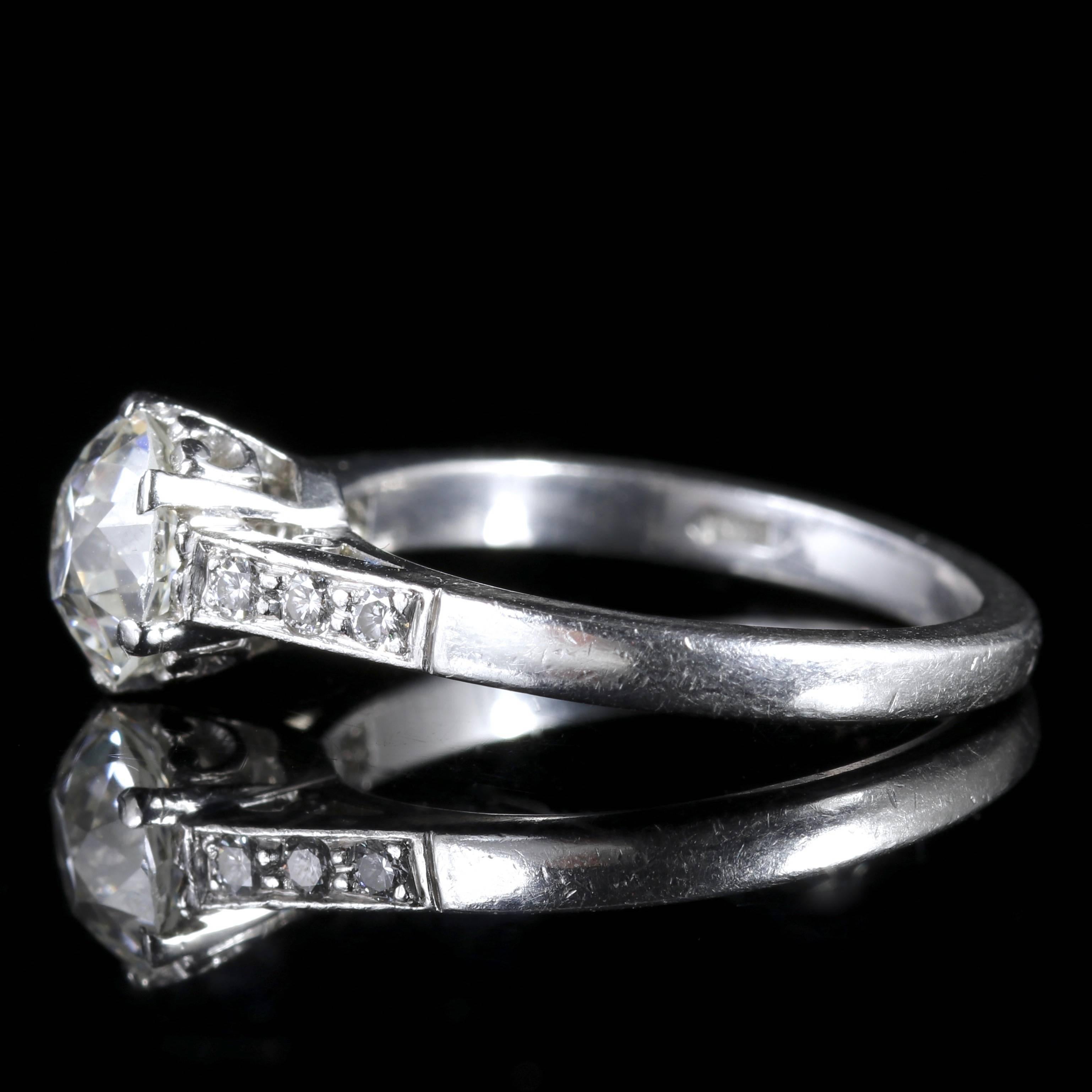 Antique Edwardian Platinum 1.58 Carat Solitaire Diamond Ring, circa 1915 In Excellent Condition For Sale In Lancaster, Lancashire