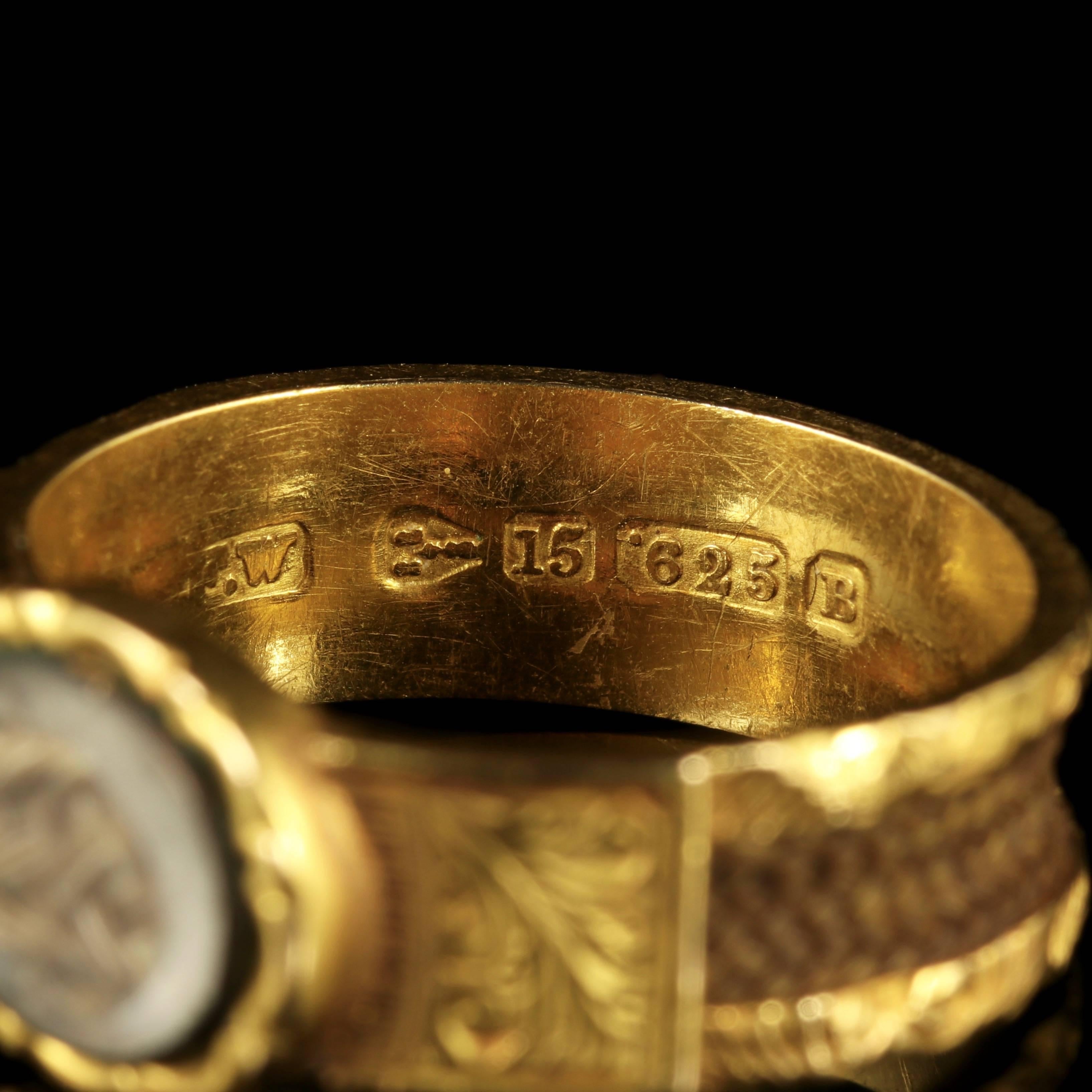 Victorian Heavy 15 Carat Mourning Ring Dated Chester, 1885 For Sale 2