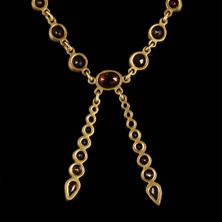 Antique Victorian Garnet Necklace circa 1880 Bohemian Garnets at 1stDibs