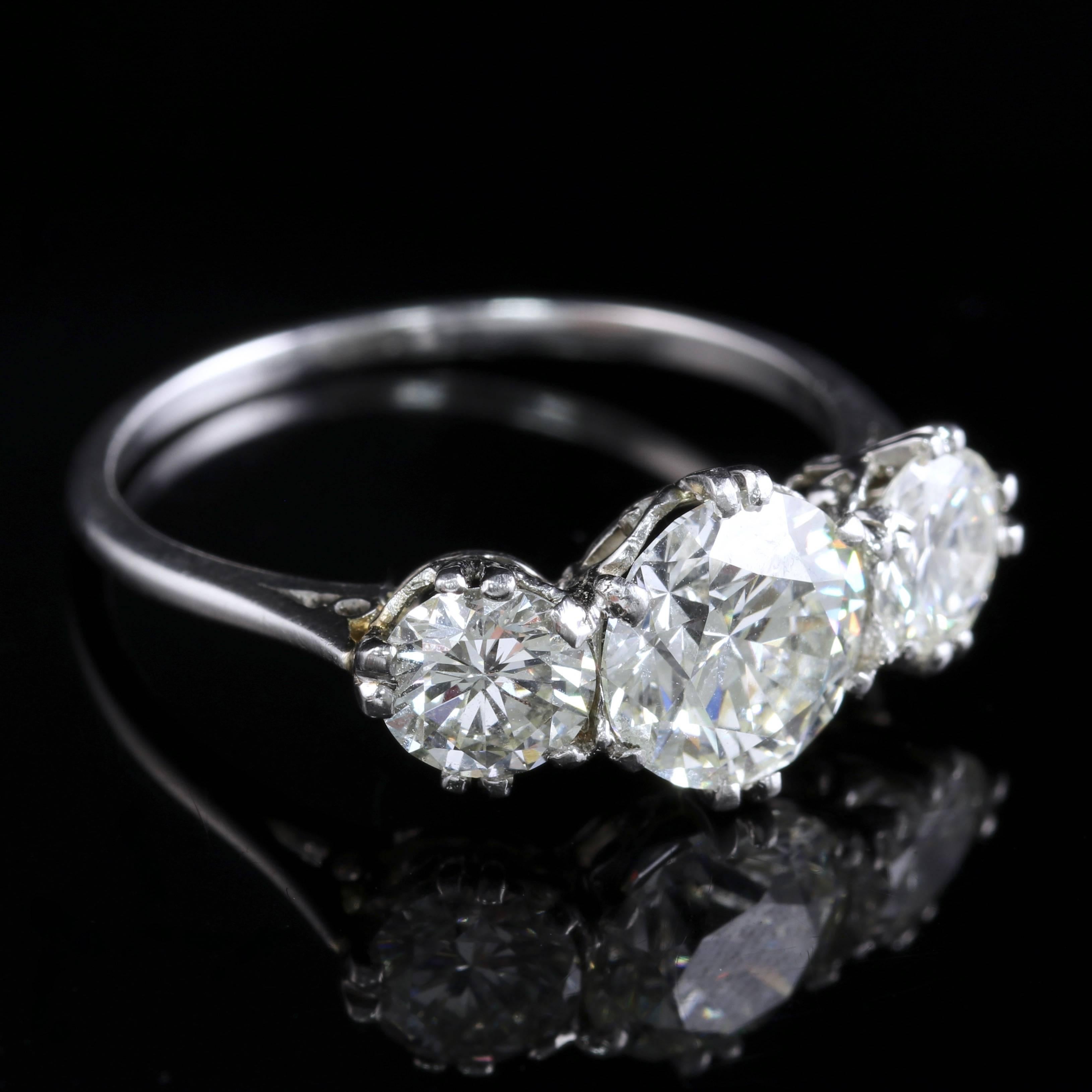 Platinum Edwardian Diamond Trilogy Ring 2.76 Carat Total In Excellent Condition In Lancaster, Lancashire