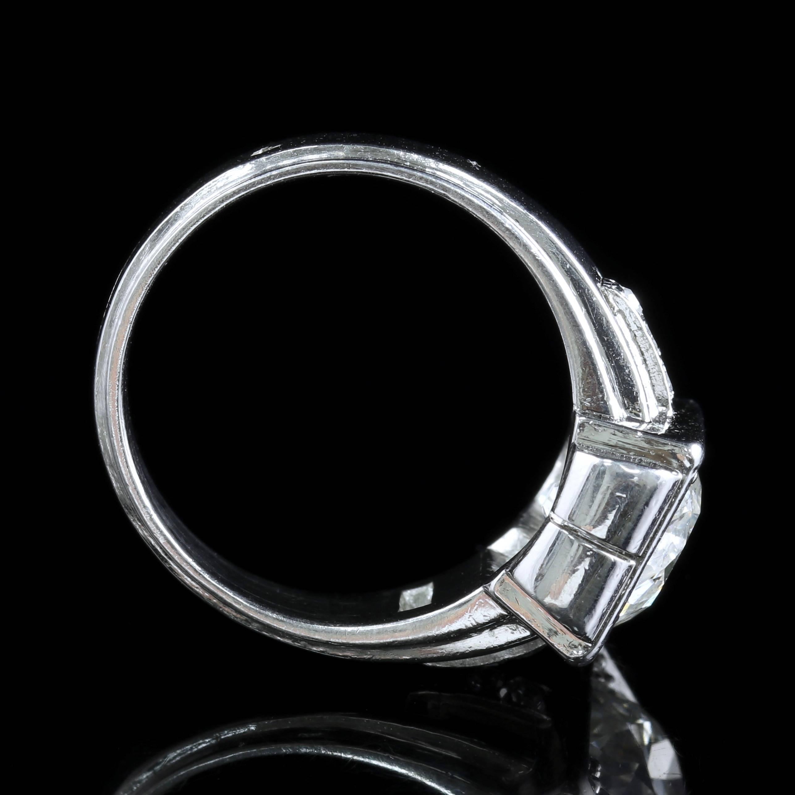 French Art Deco Platinum Diamond Ring 2.04 Carat 2