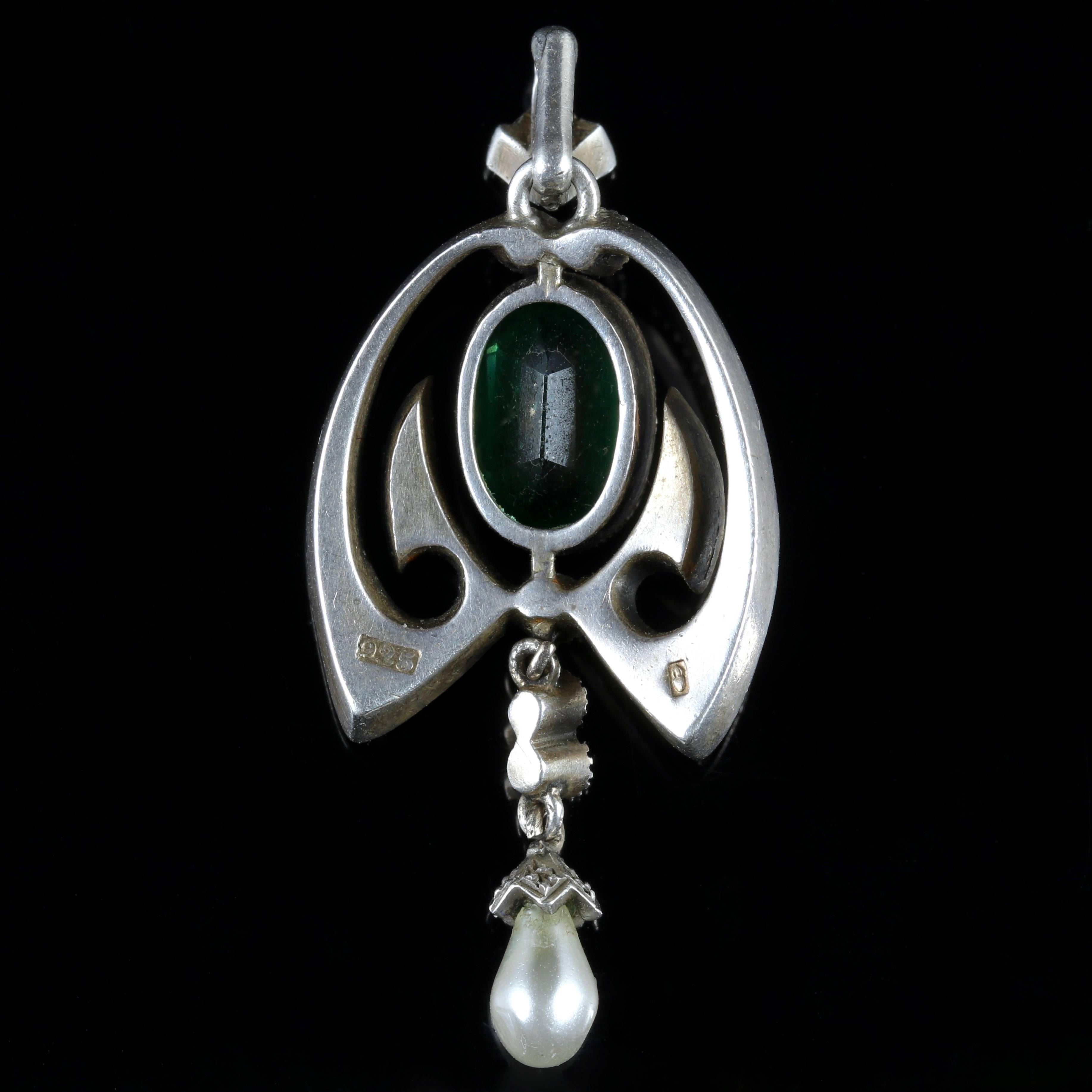 Antique Green White Paste Silver Pendant, circa 1900 In Excellent Condition For Sale In Lancaster, Lancashire