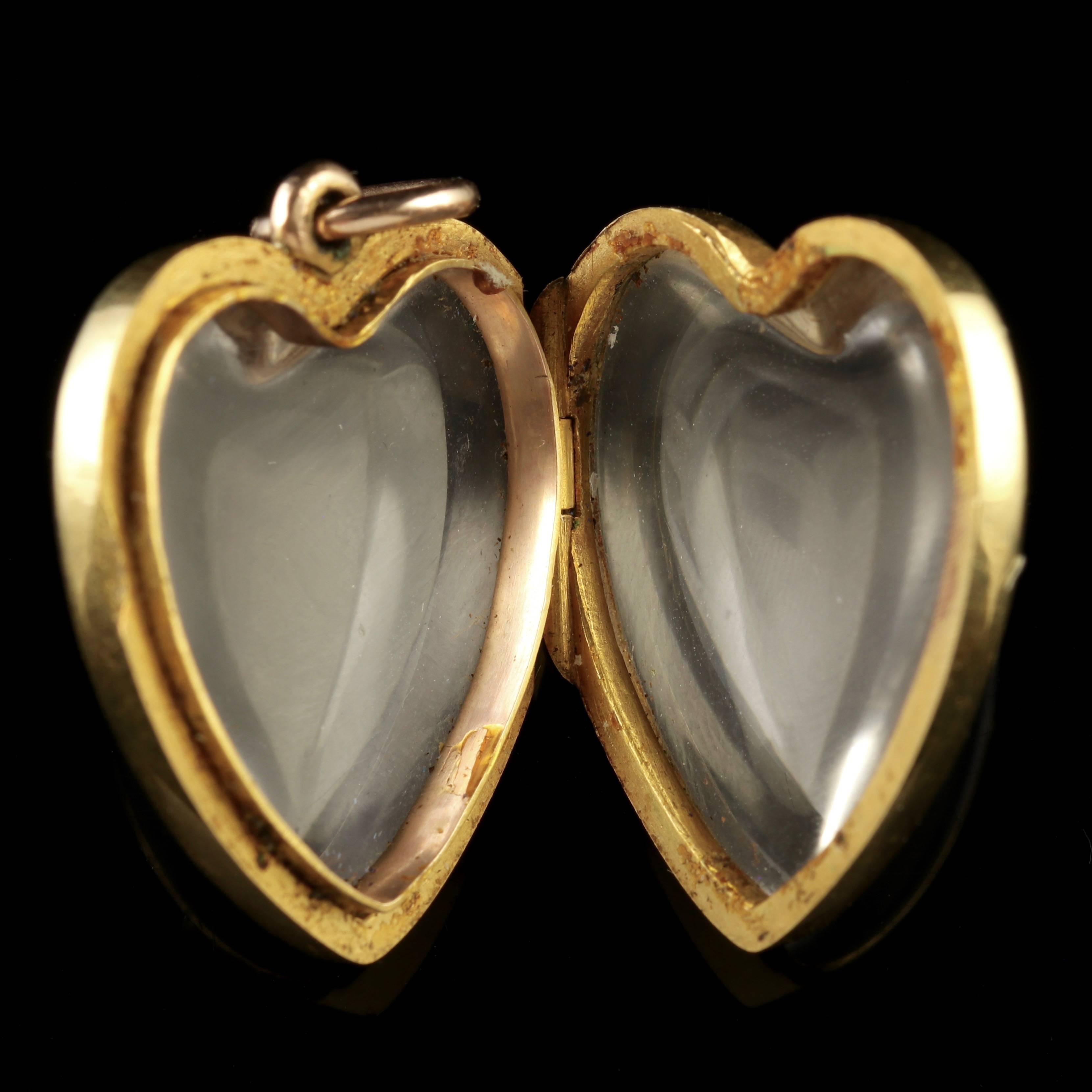 Antique Victorian Boxed Heart Locket Rock Crystal 15 Carat Gold In Excellent Condition In Lancaster, Lancashire