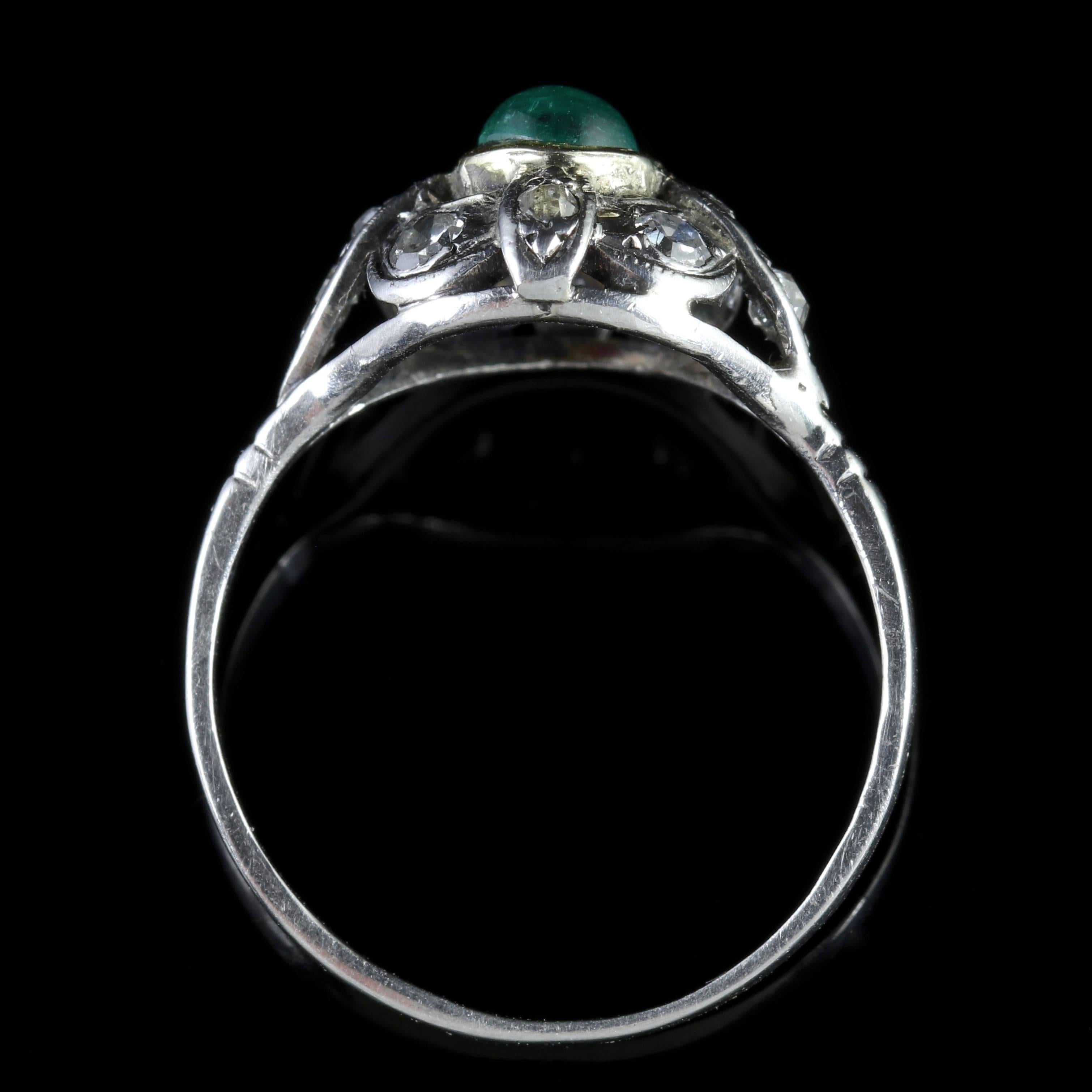 Antique Art Deco Emerald Diamond Platinum Ring, circa 1920 2