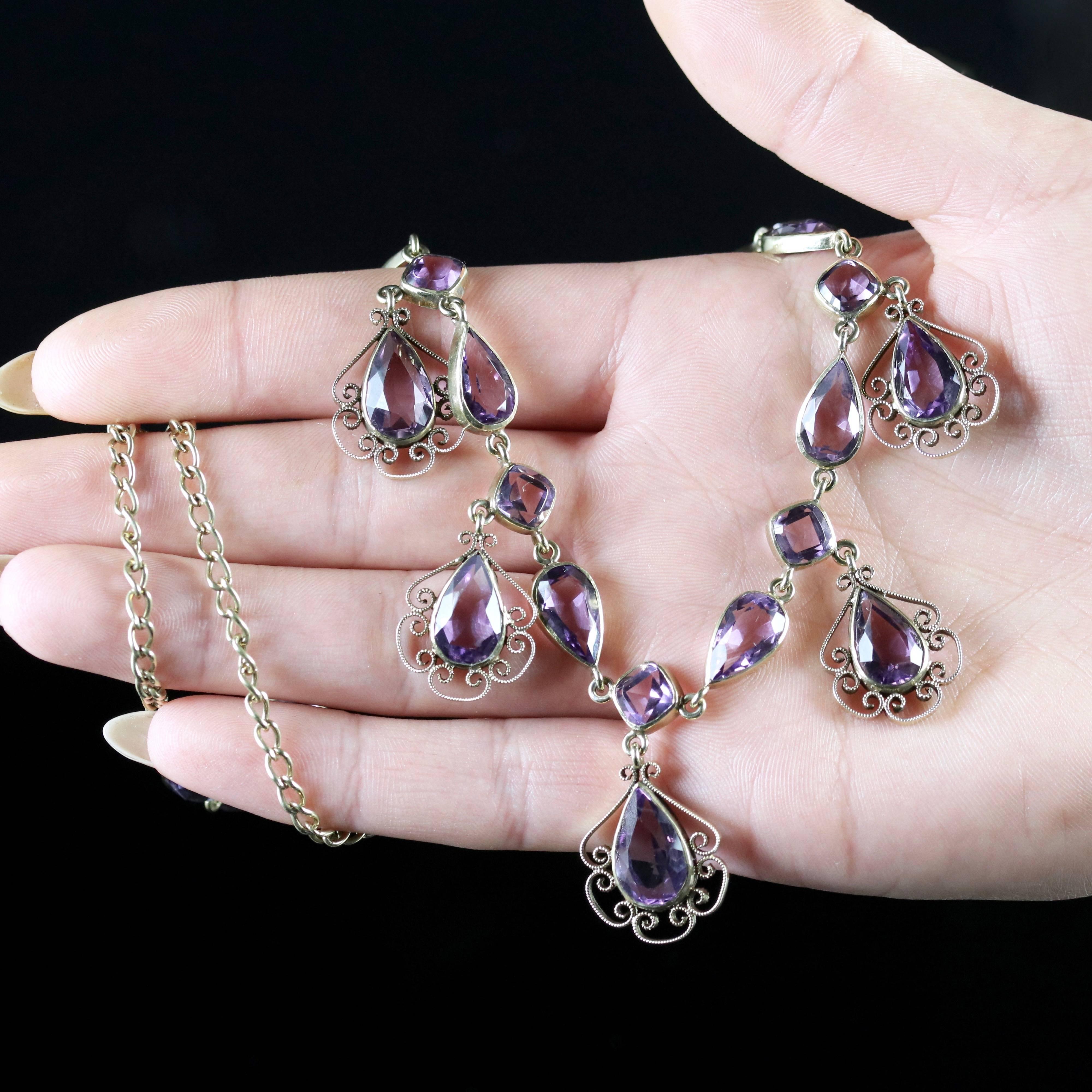 Antique Victorian Amethyst Gold Garland Necklace, circa 1900 For Sale 4