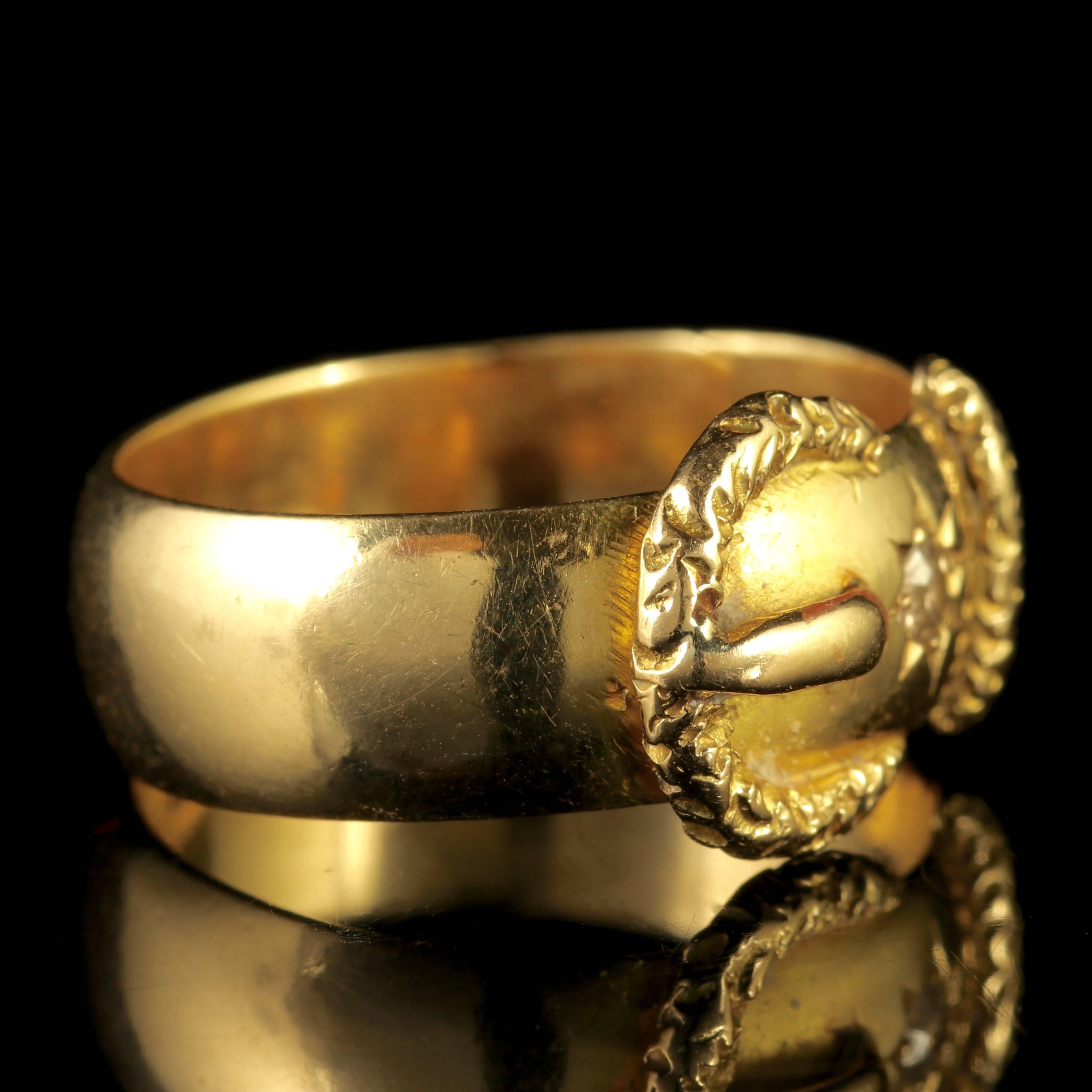 Women's or Men's Edwardian Diamond Buckle Ring 18 Carat Gold Dated London 1915 Wedding Ring For Sale