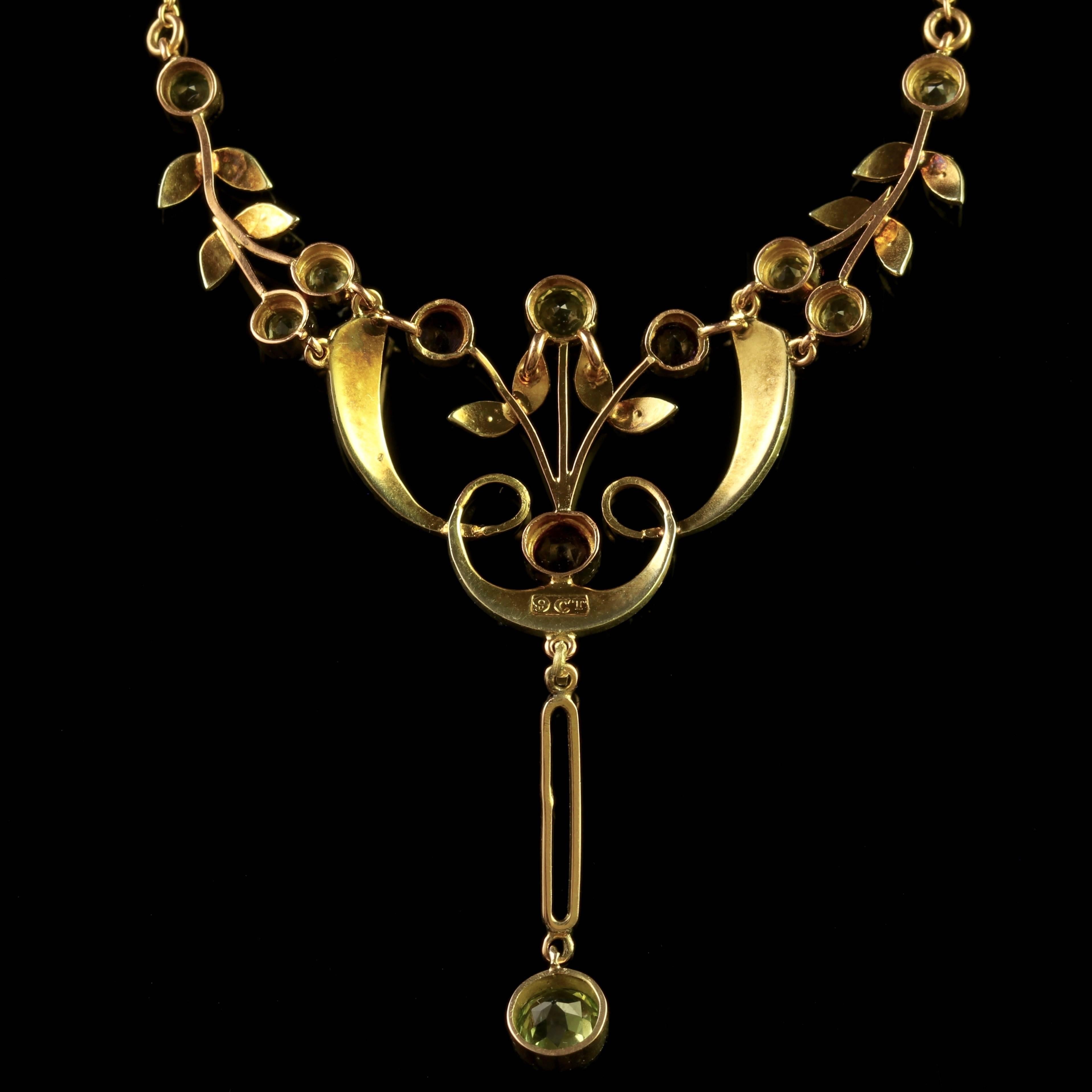 Antique Victorian Gold Suffragette Necklace, circa 1900 In Excellent Condition For Sale In Lancaster, Lancashire
